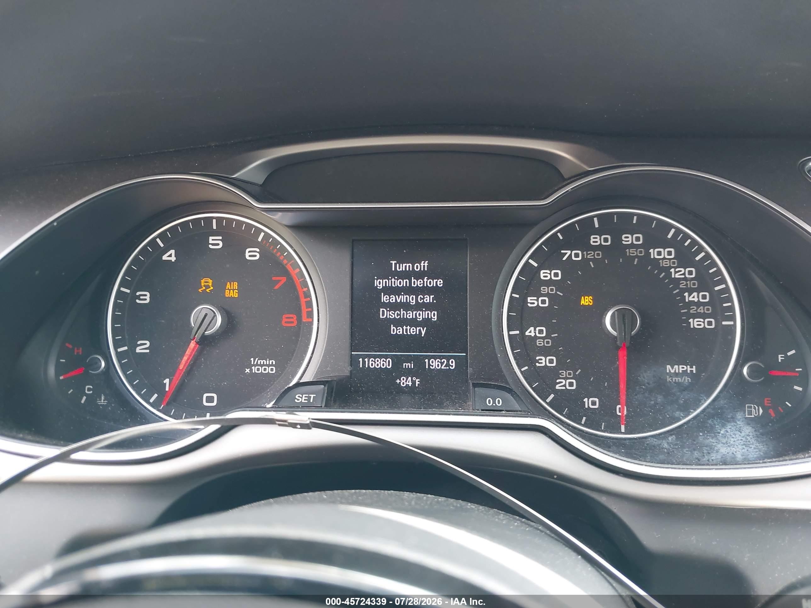 2013 Audi A4 2.0t Premium Оранжевый vin: WAUHFAFL4DA170027