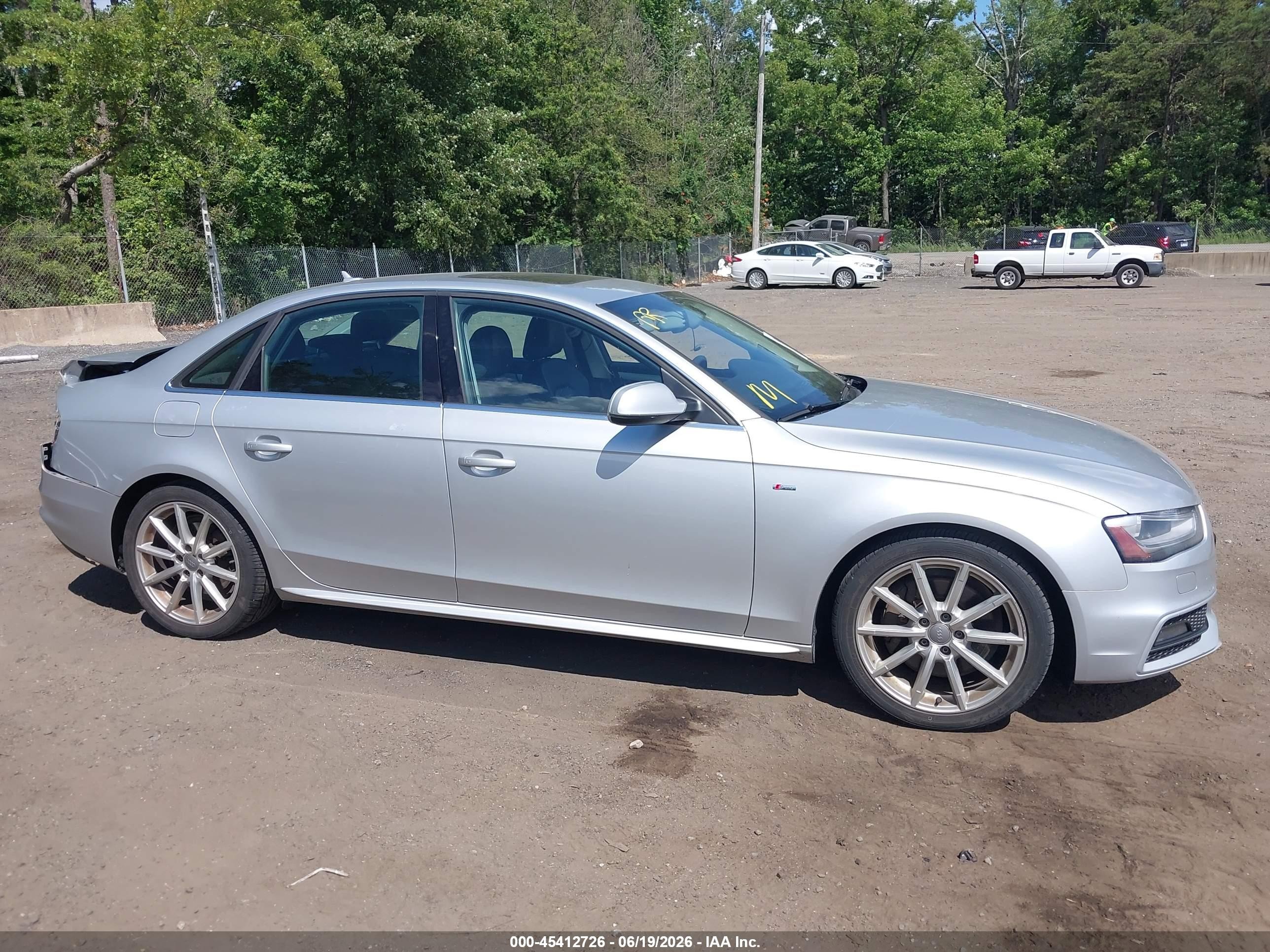 2014 Audi A4 2.0t Premium Silver vin: WAUHFAFL8EN019055