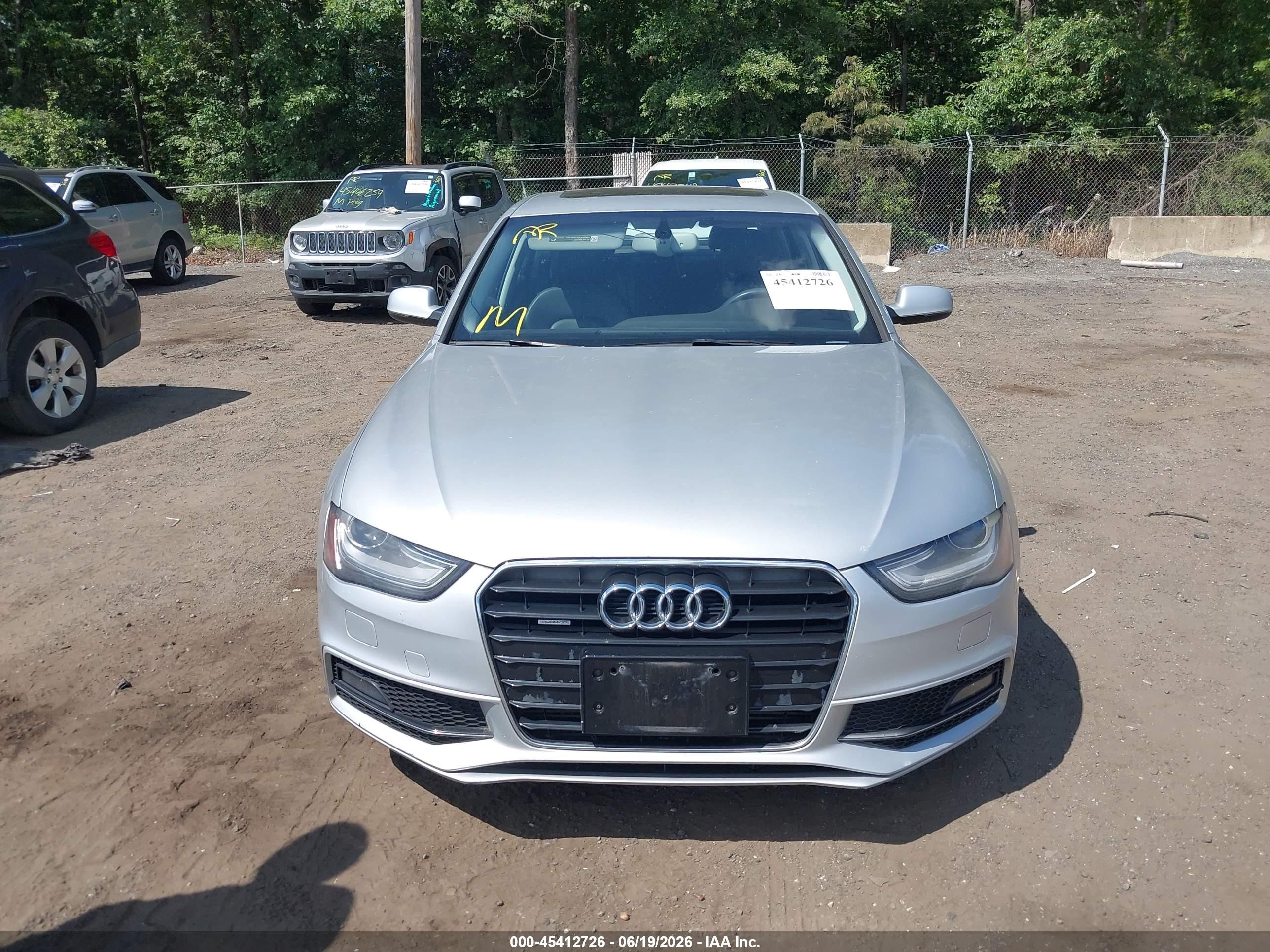 2014 Audi A4 2.0t Premium Silver vin: WAUHFAFL8EN019055