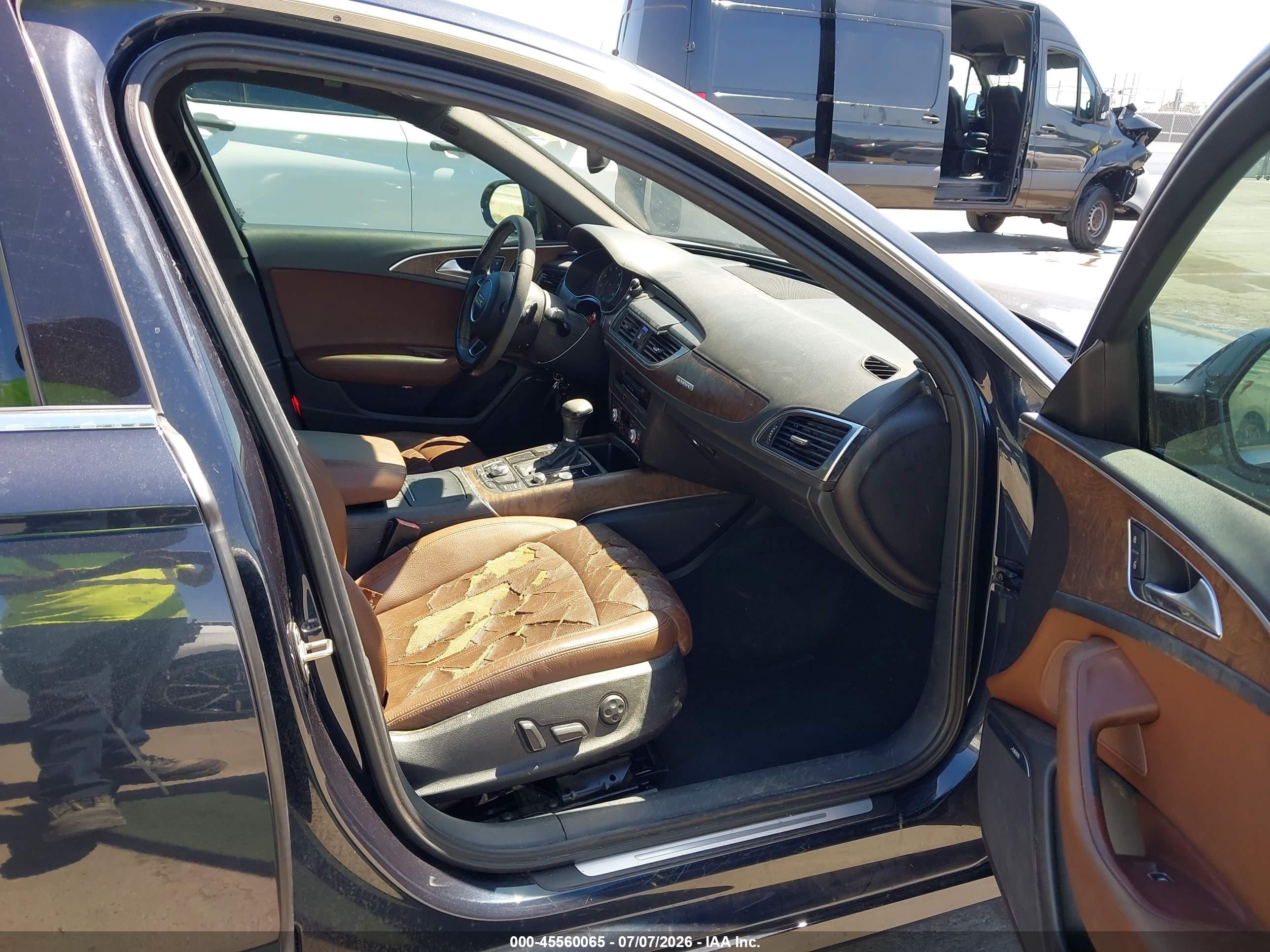 2012 Audi A6 3.0t Prestige Blue vin: WAUHGAFC0CN166688