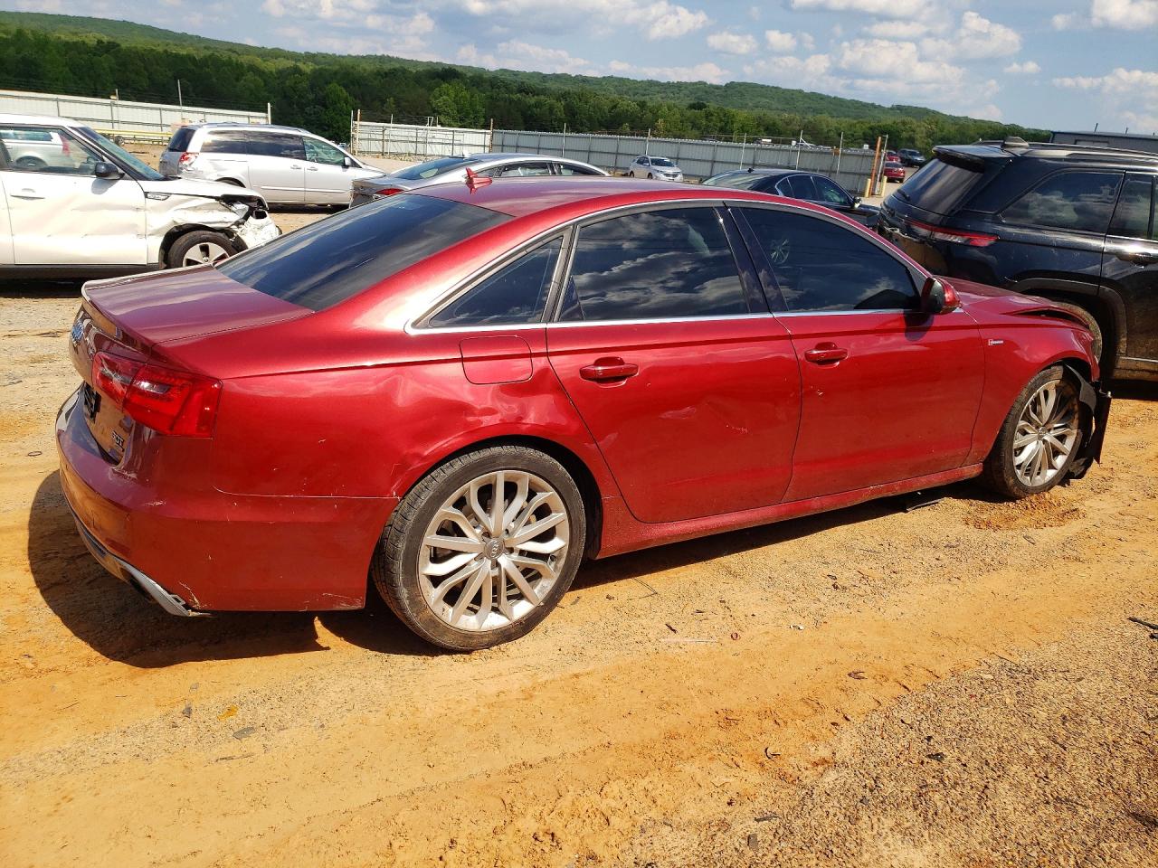 2013 Audi A6 Prestige Red vin: WAUHGAFC1DN007700