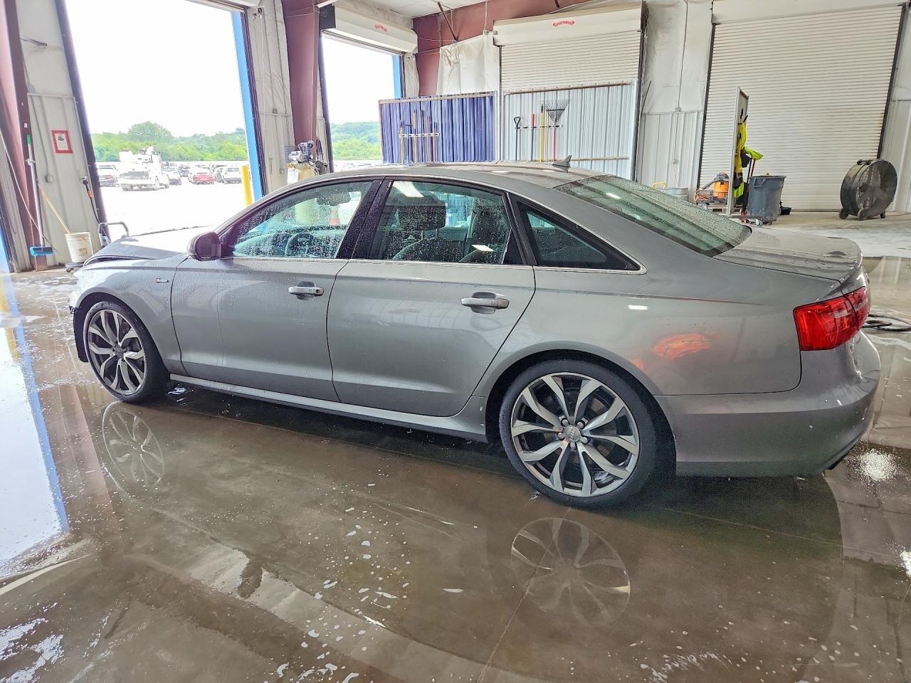 2012 Audi A6 Prestige Silver vin: WAUHGAFC5CN074797