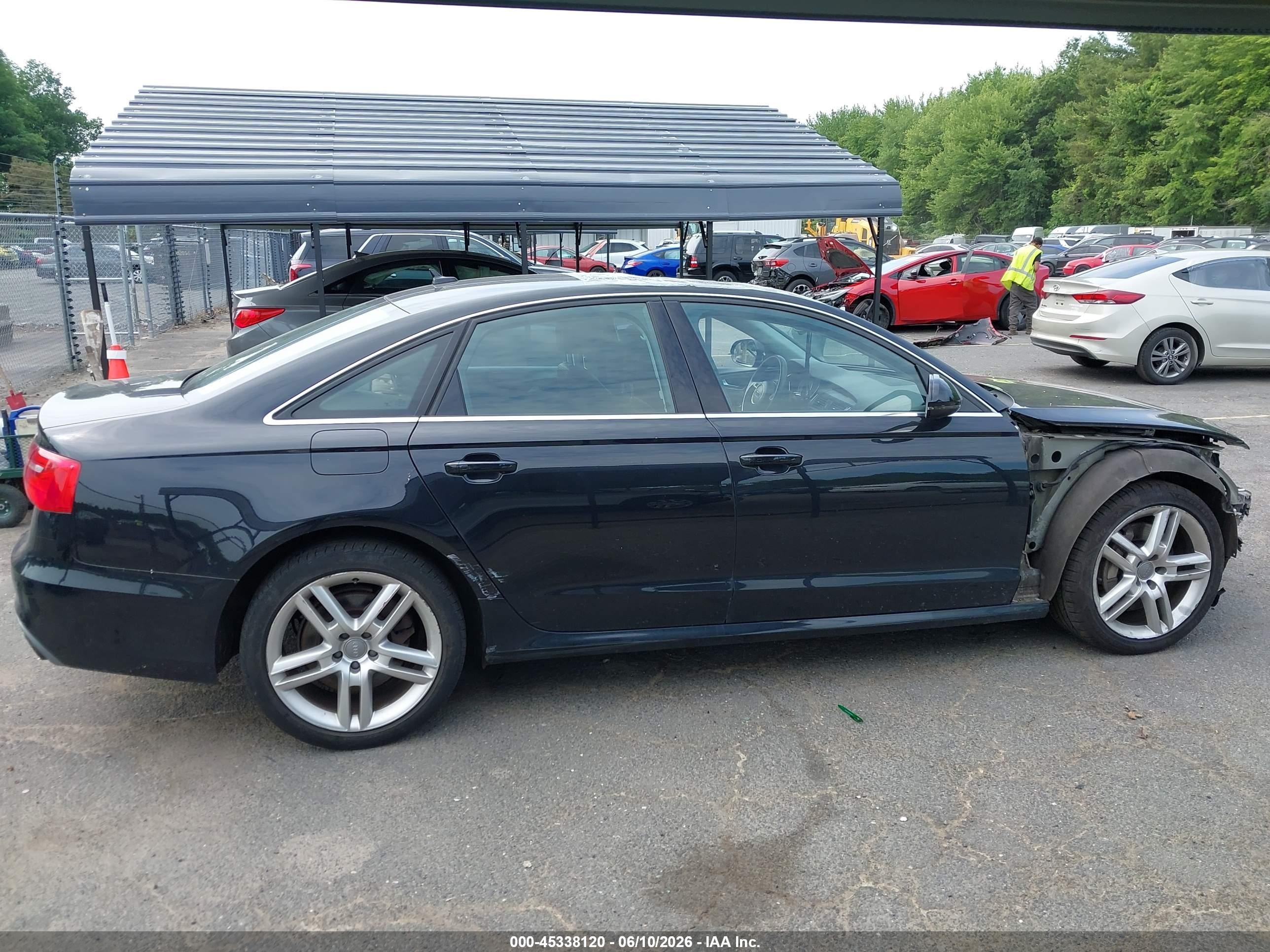 2014 Audi A6 3.0t Premium Plus Черный vin: WAUHGAFC5EN121555