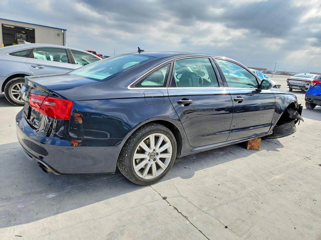 2012 Audi A6 Prestige Blue vin: WAUHGAFC8CN077970