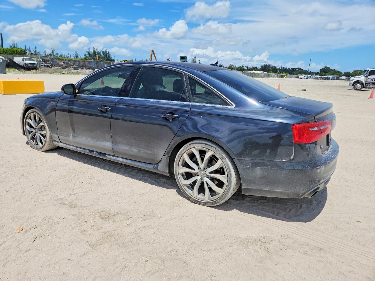 2012 Audi A6 Prestige Black vin: WAUHGAFC8CN145006