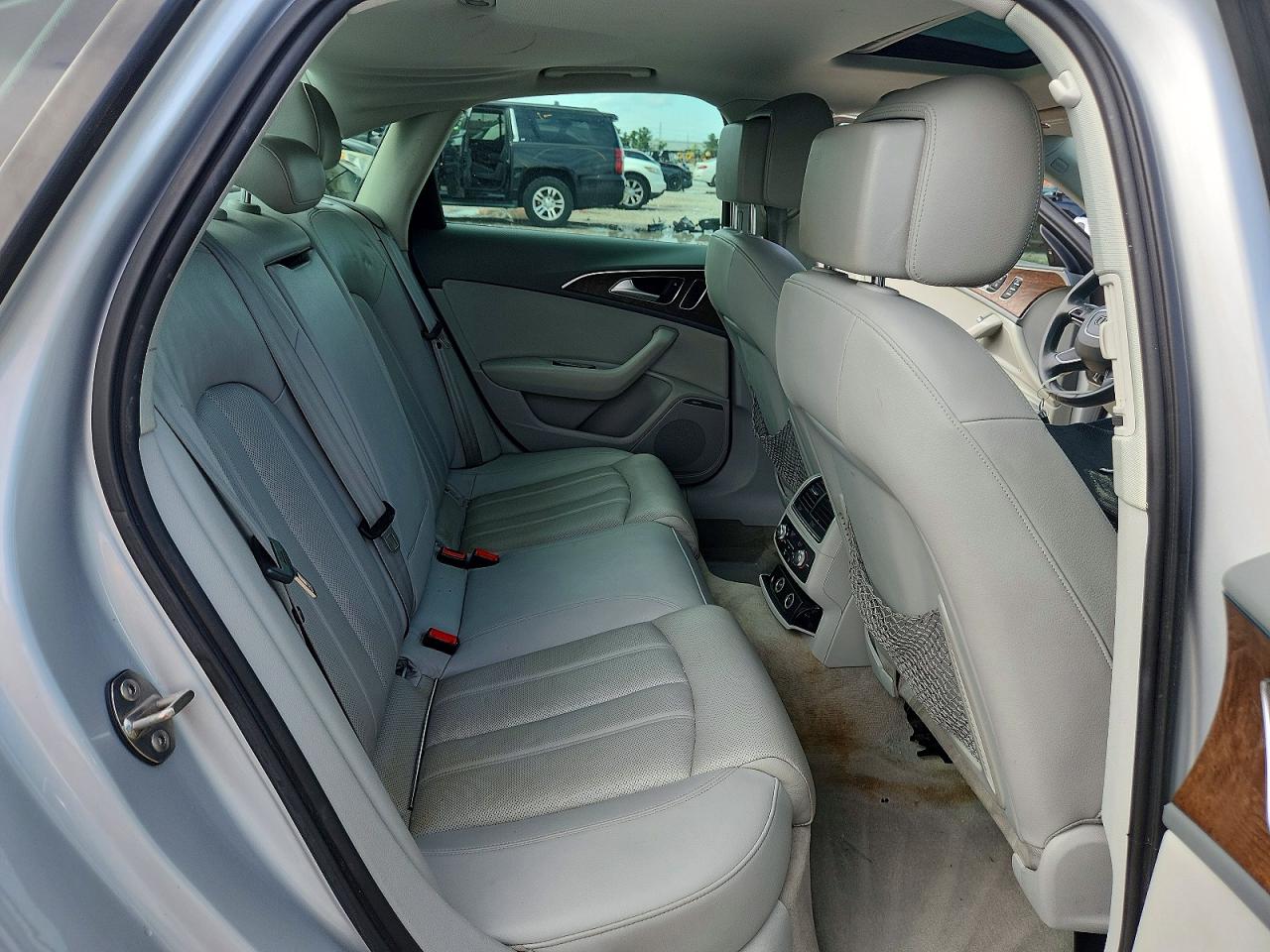 2013 Audi A6 Prestige Silver vin: WAUHGAFC9DN083245