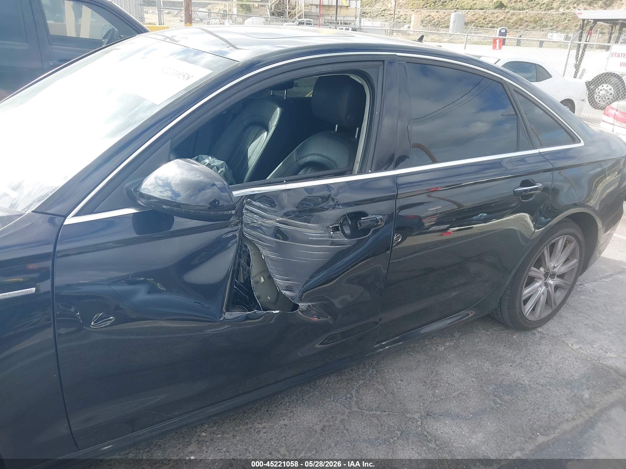 2014 Audi A6 3.0t Premium Plus Black vin: WAUHGAFCXEN047078