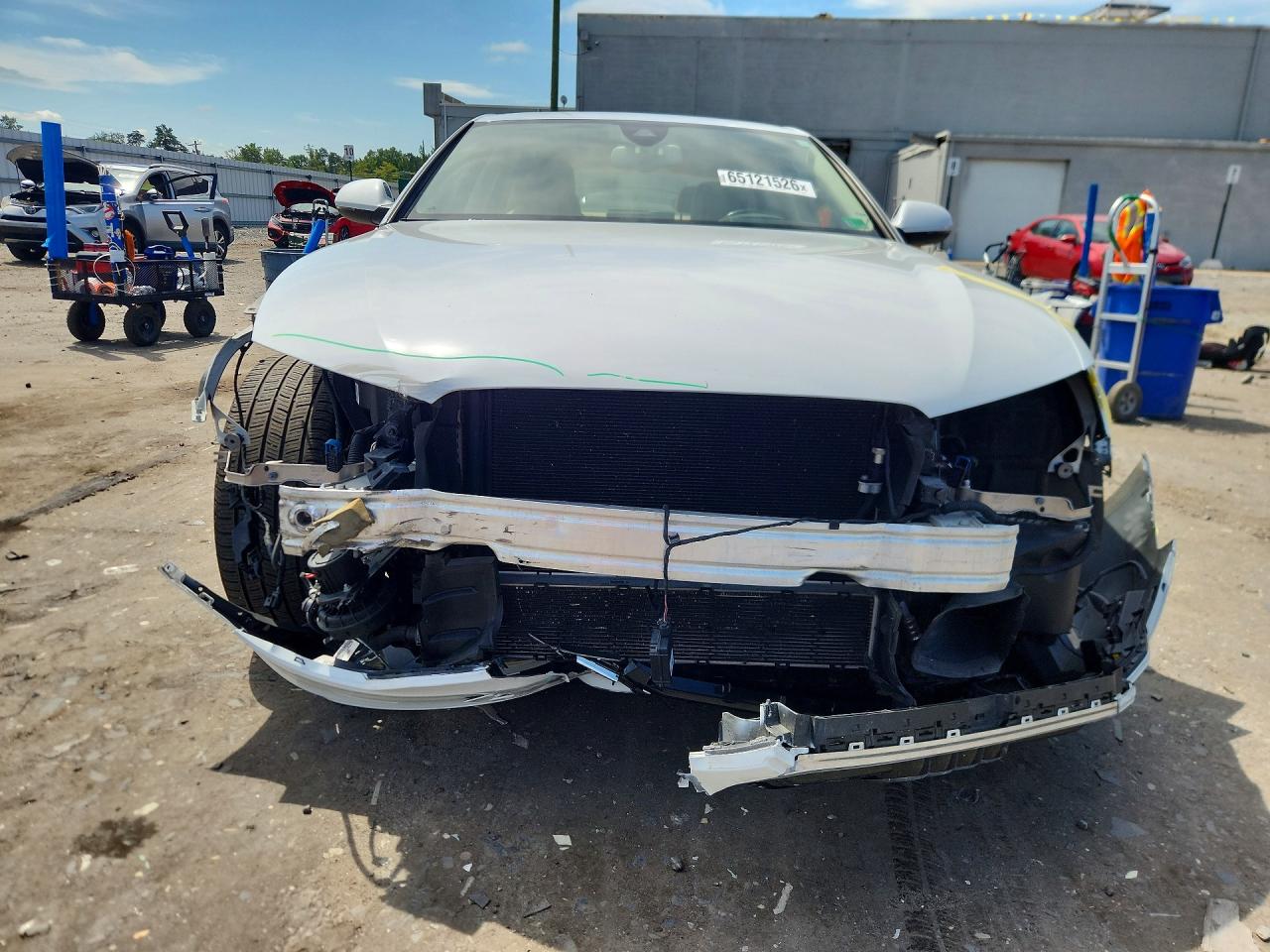 2015 Audi A6 Prestige White vin: WAUHGAFCXFN009996