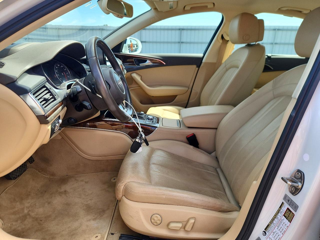 2015 Audi A6 Prestige White vin: WAUHGAFCXFN009996