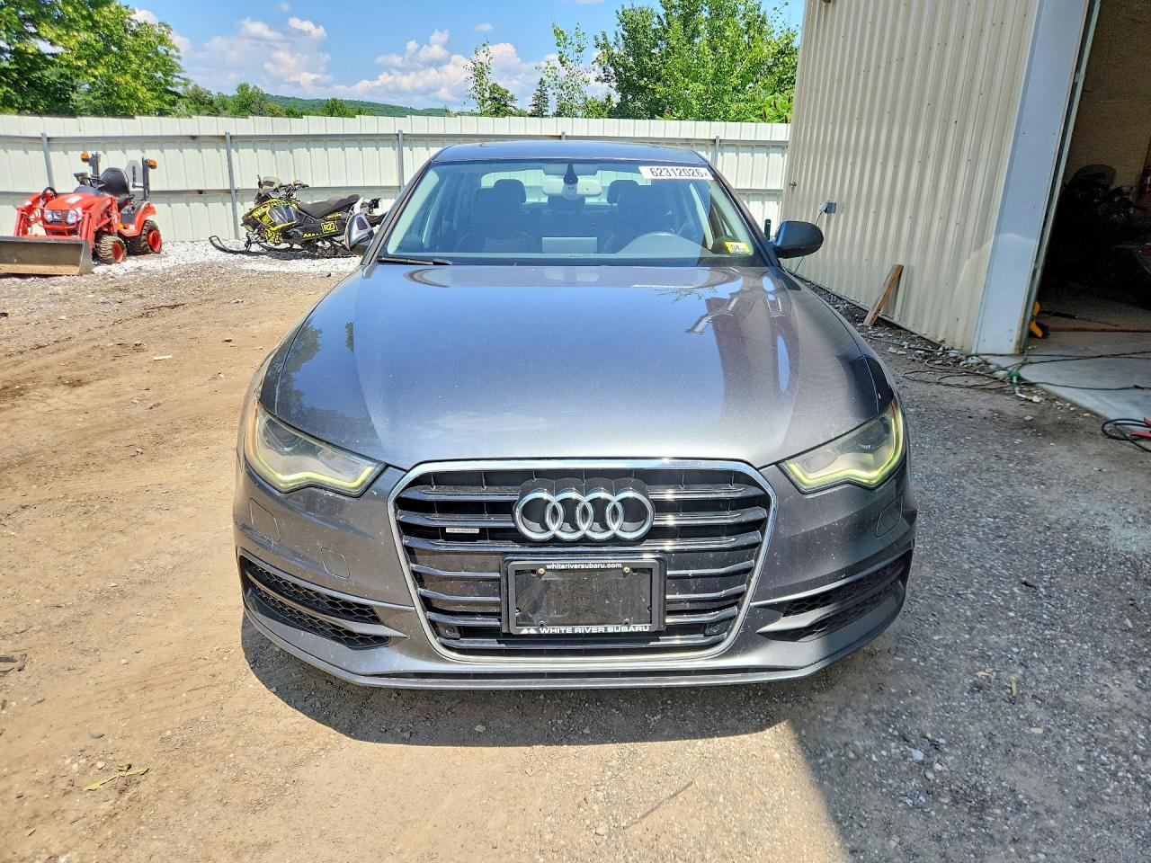 2014 Audi A6 Prestige Gray vin: WAUHMAFC9EN090514