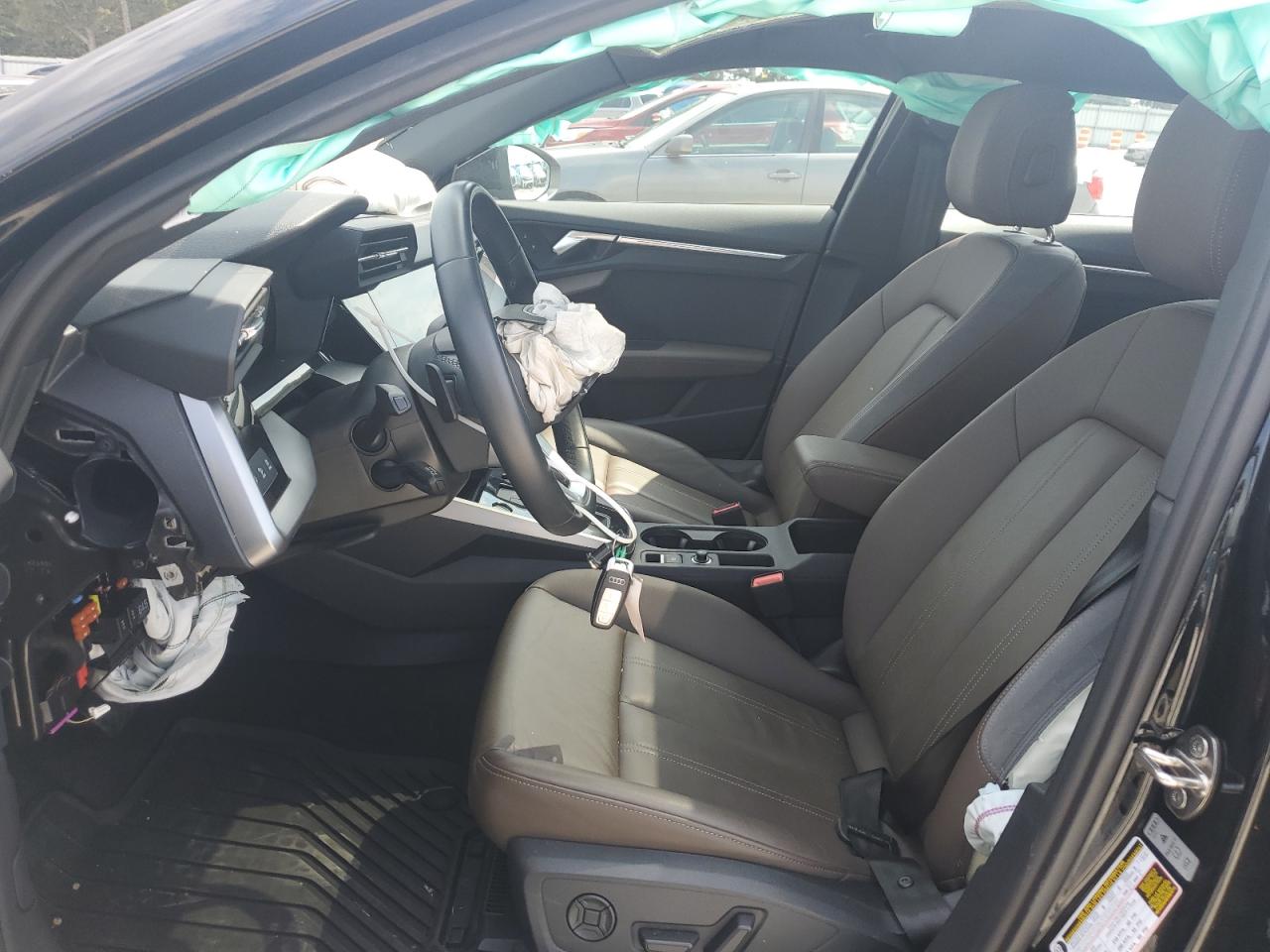 2024 Audi A3 Premium Plus Черный vin: WAUHUDGY9RA006782