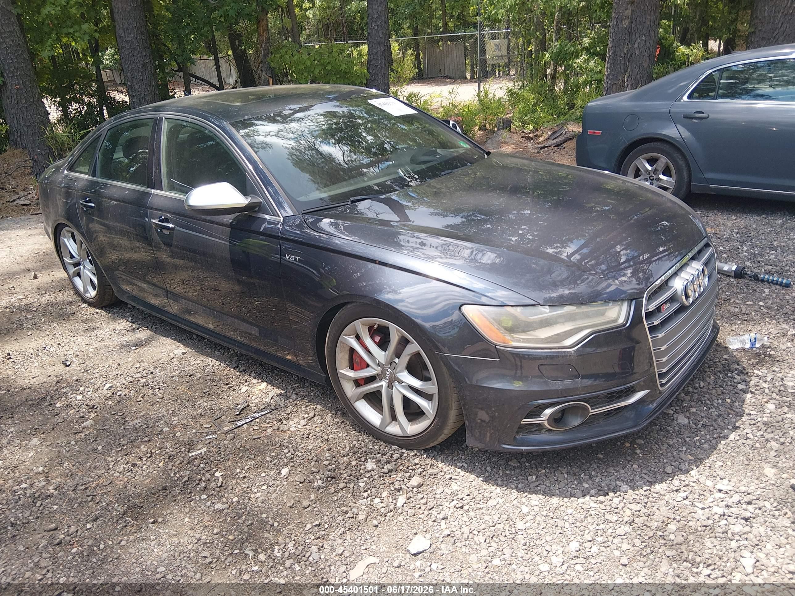 WAUJ2AFC2DN030631