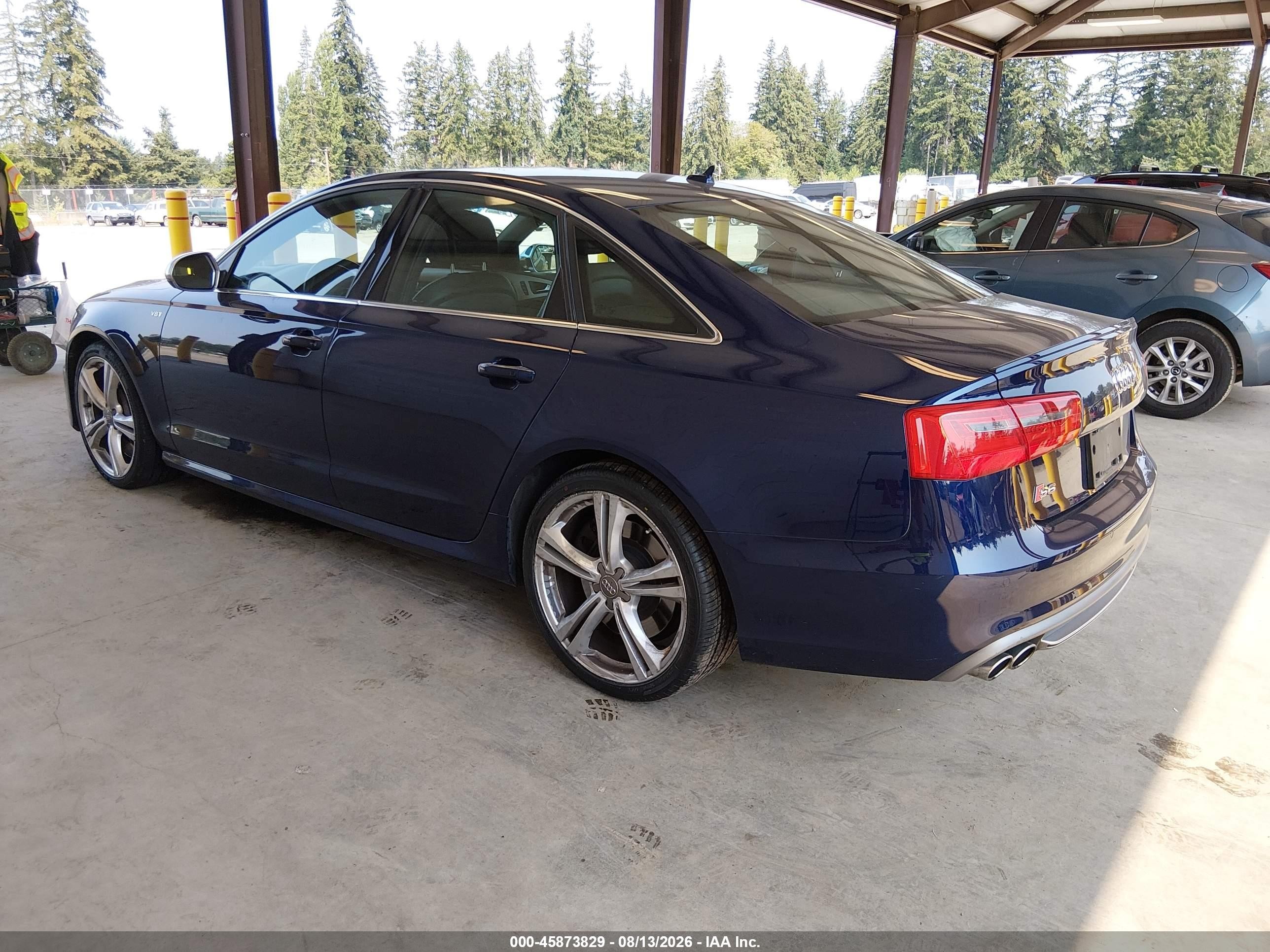 2013 Audi S6 4.0t Prestige Blue vin: WAUJ2AFC2DN050877