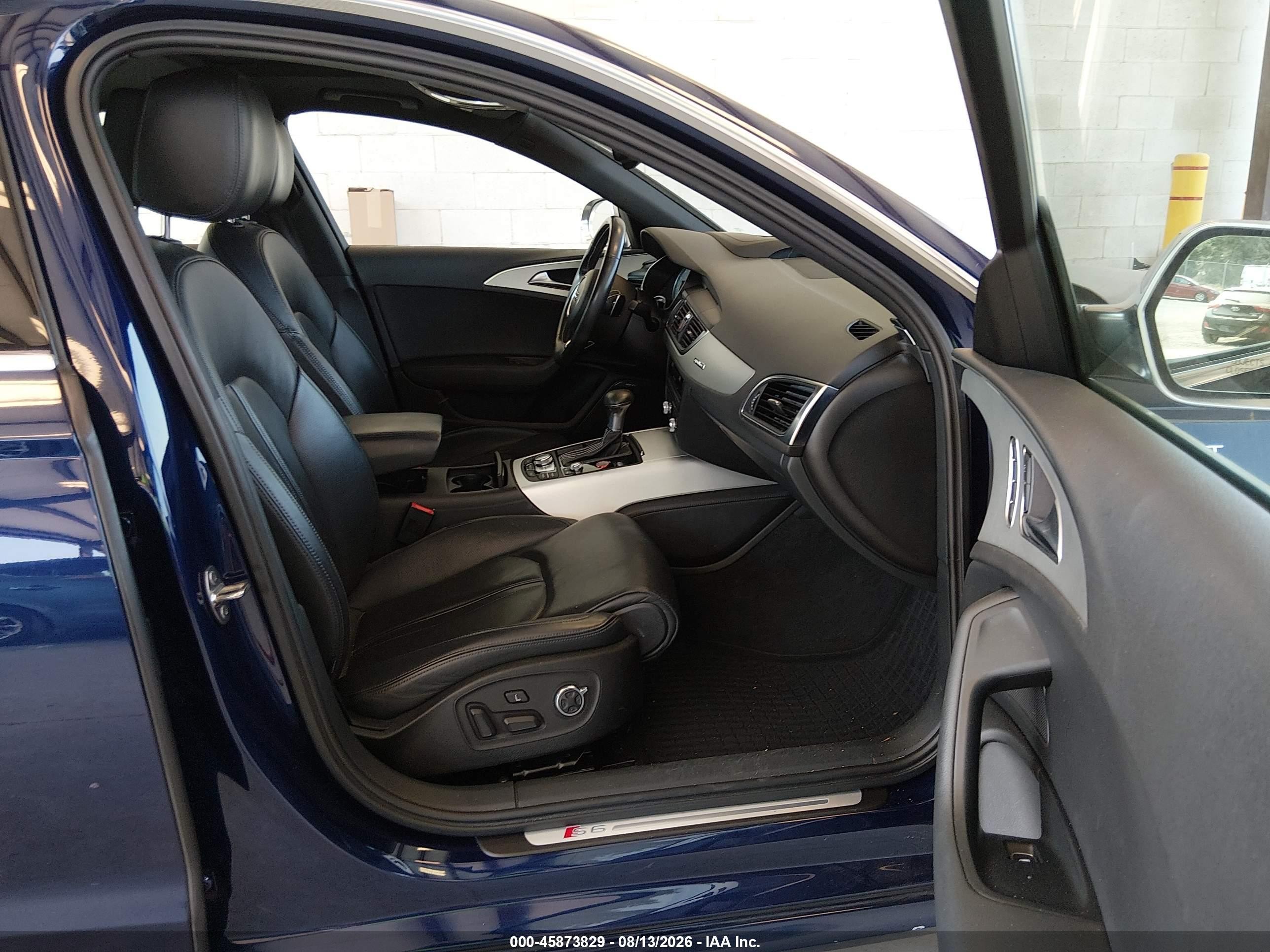 2013 Audi S6 4.0t Prestige Blue vin: WAUJ2AFC2DN050877