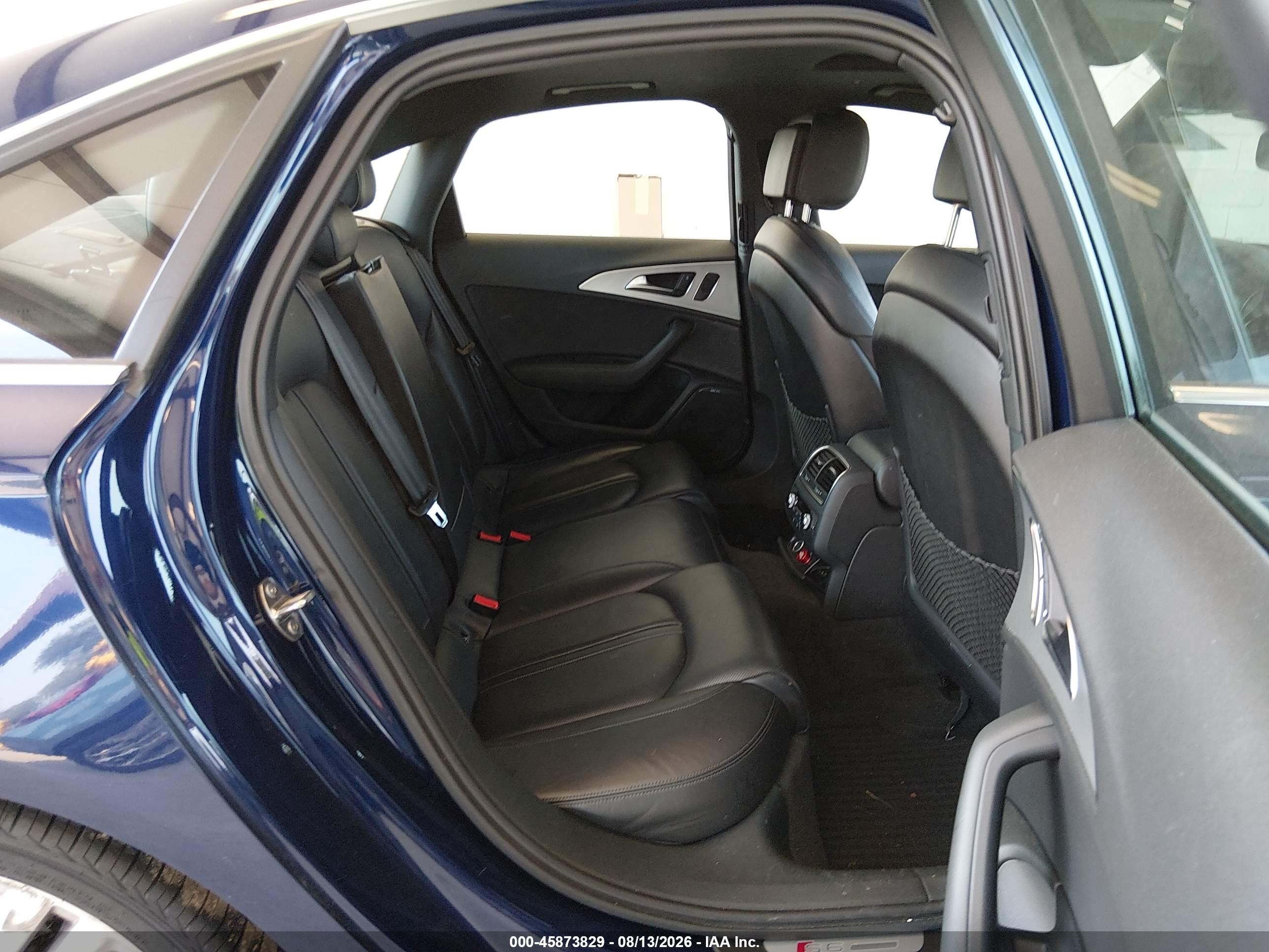 2013 Audi S6 4.0t Prestige Blue vin: WAUJ2AFC2DN050877