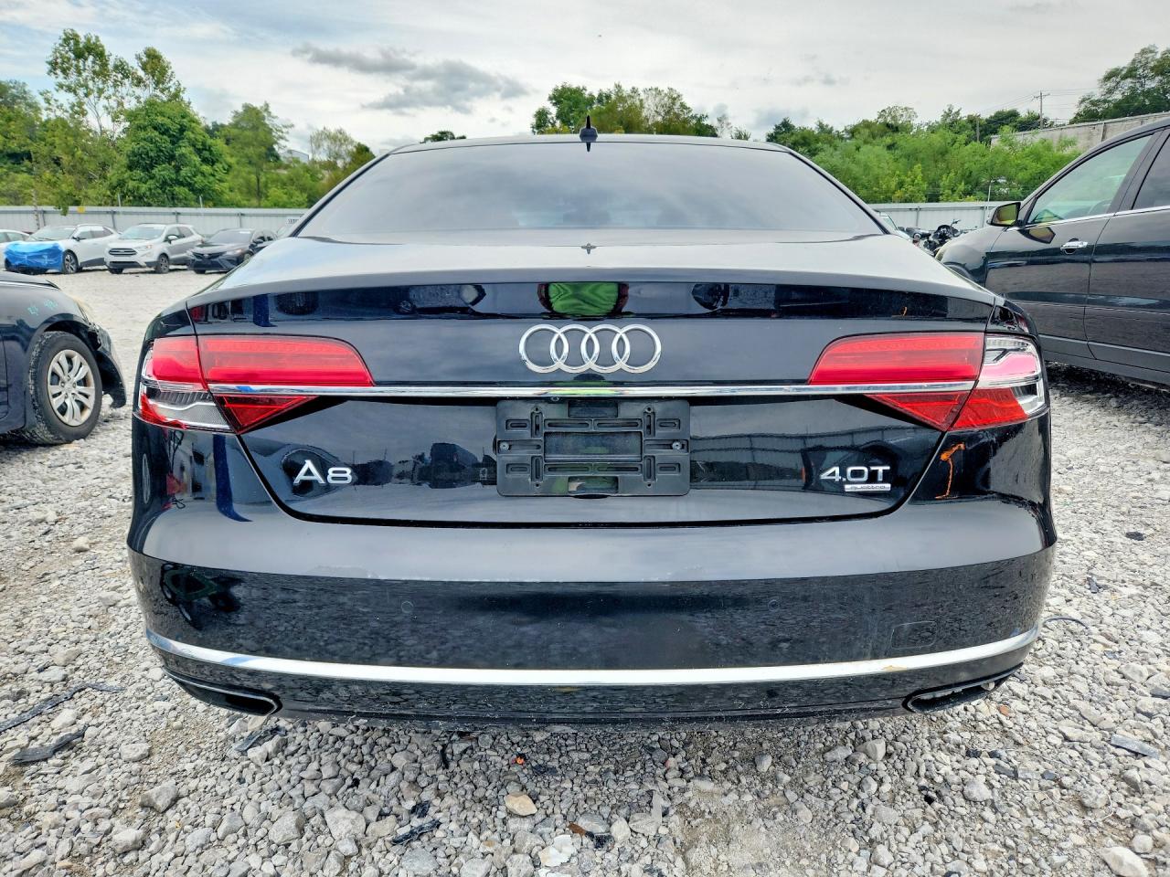 2015 Audi A8 Quattro Black vin: WAUJ2AFD5FN025452