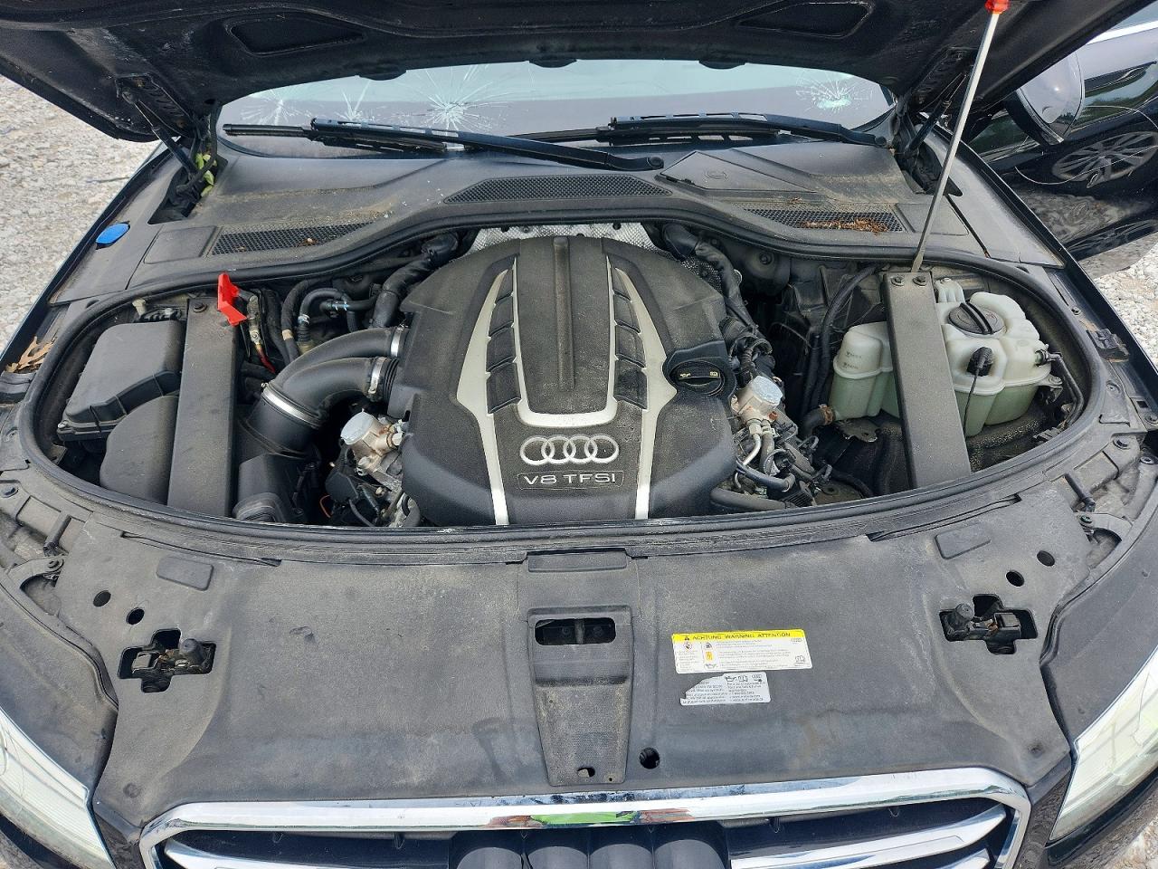 2015 Audi A8 Quattro Black vin: WAUJ2AFD5FN025452