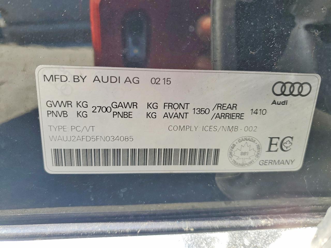 2015 Audi A8 Quattro Black vin: WAUJ2AFD5FN034085