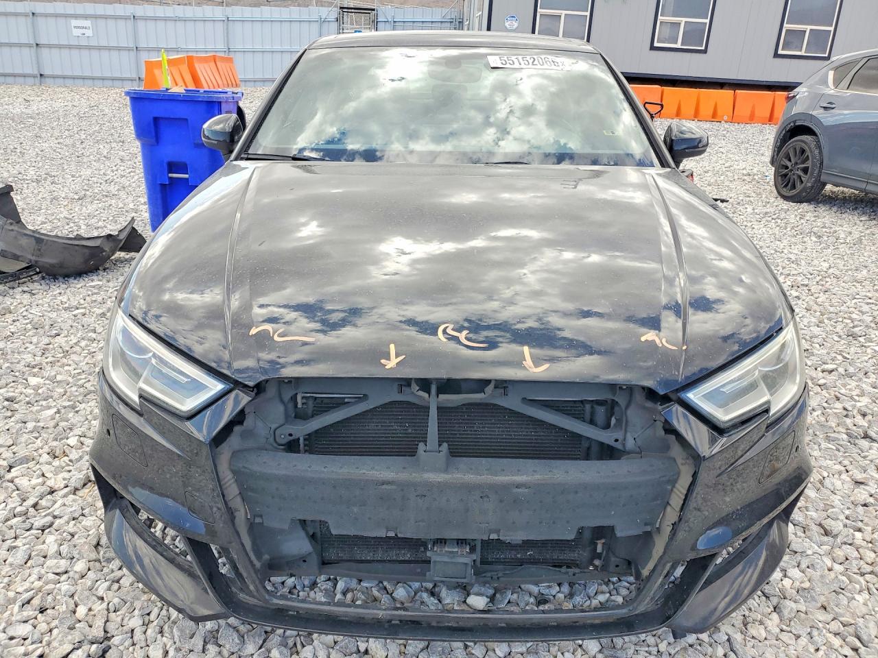 2018 Audi A3 Premium Plus Черный vin: WAUJ8GFFXJ1019309