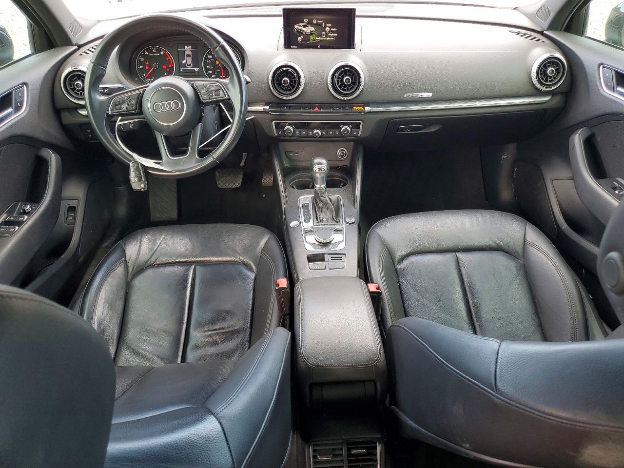2018 Audi A3 Premium Plus Черный vin: WAUJ8GFFXJ1019309