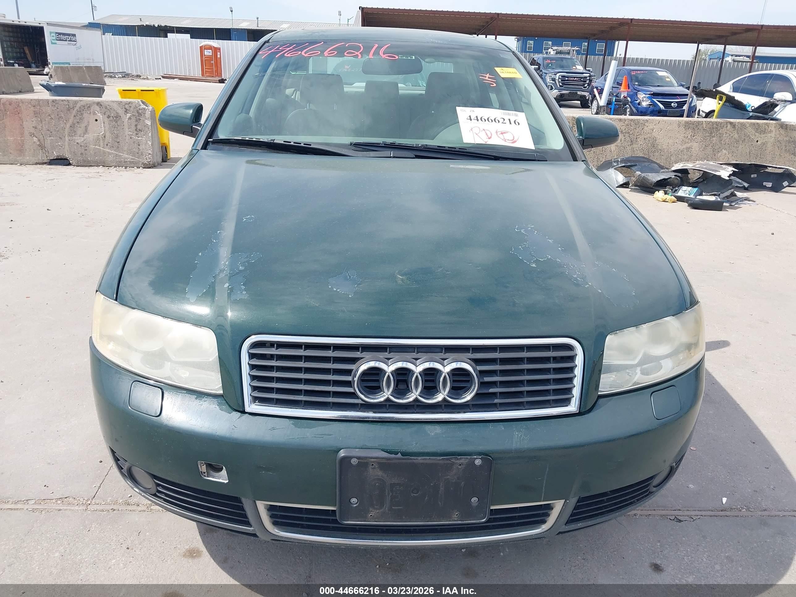 2002 Audi A4 1.8t Зеленый vin: WAUJC68E22A265415