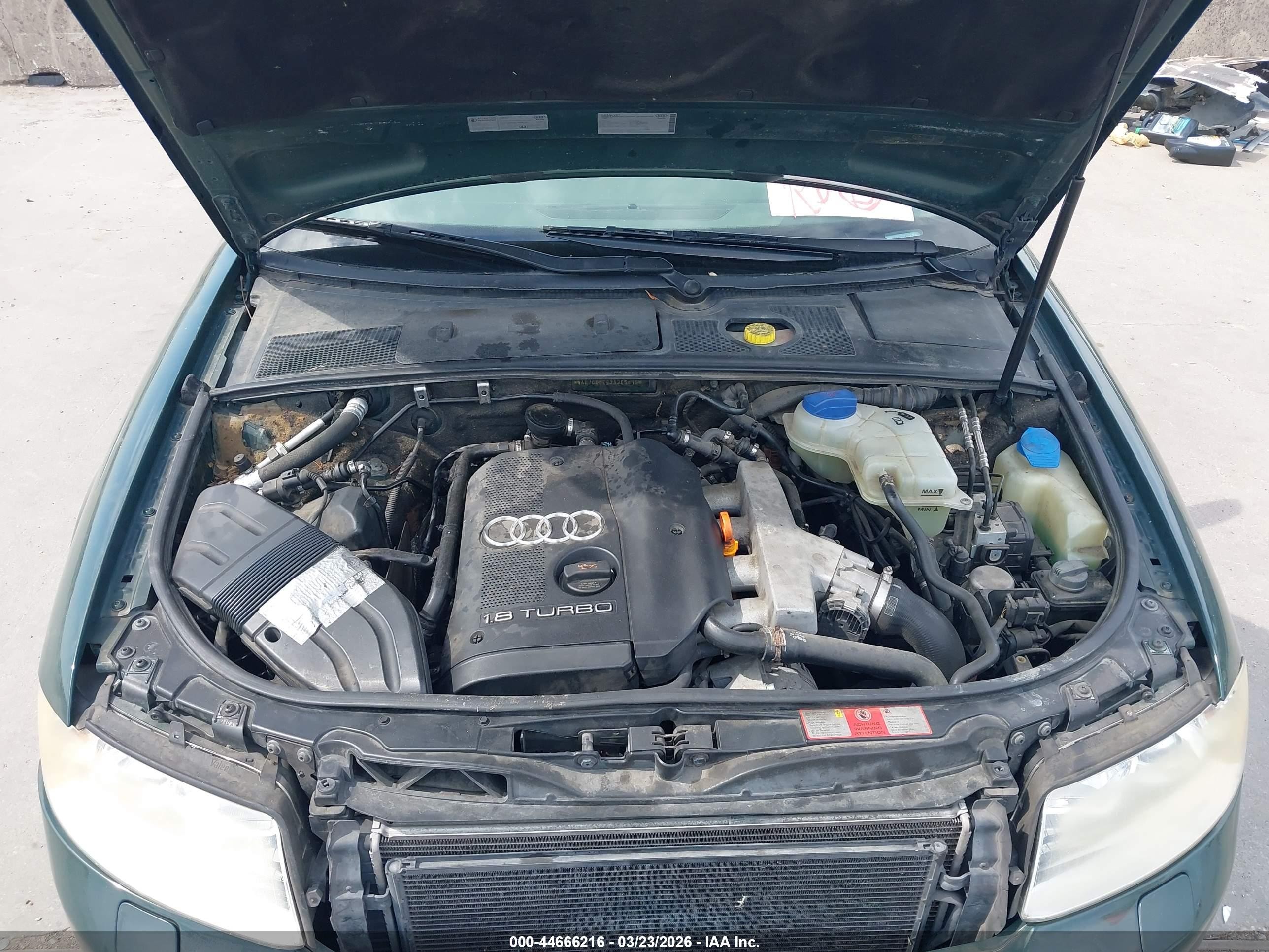 2002 Audi A4 1.8t Зеленый vin: WAUJC68E22A265415