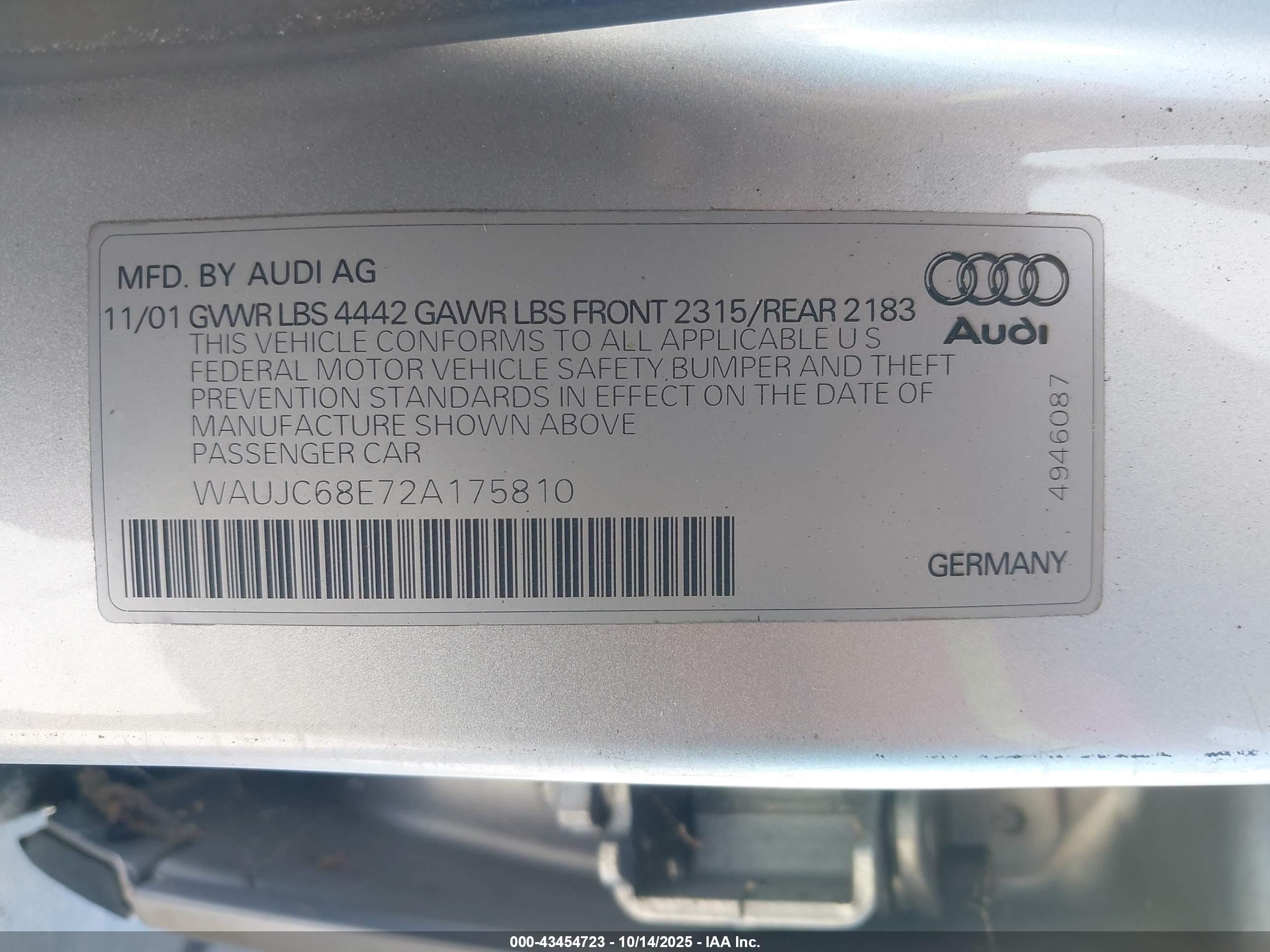 2002 Audi A4 1.8t Серебряный vin: WAUJC68E72A175810
