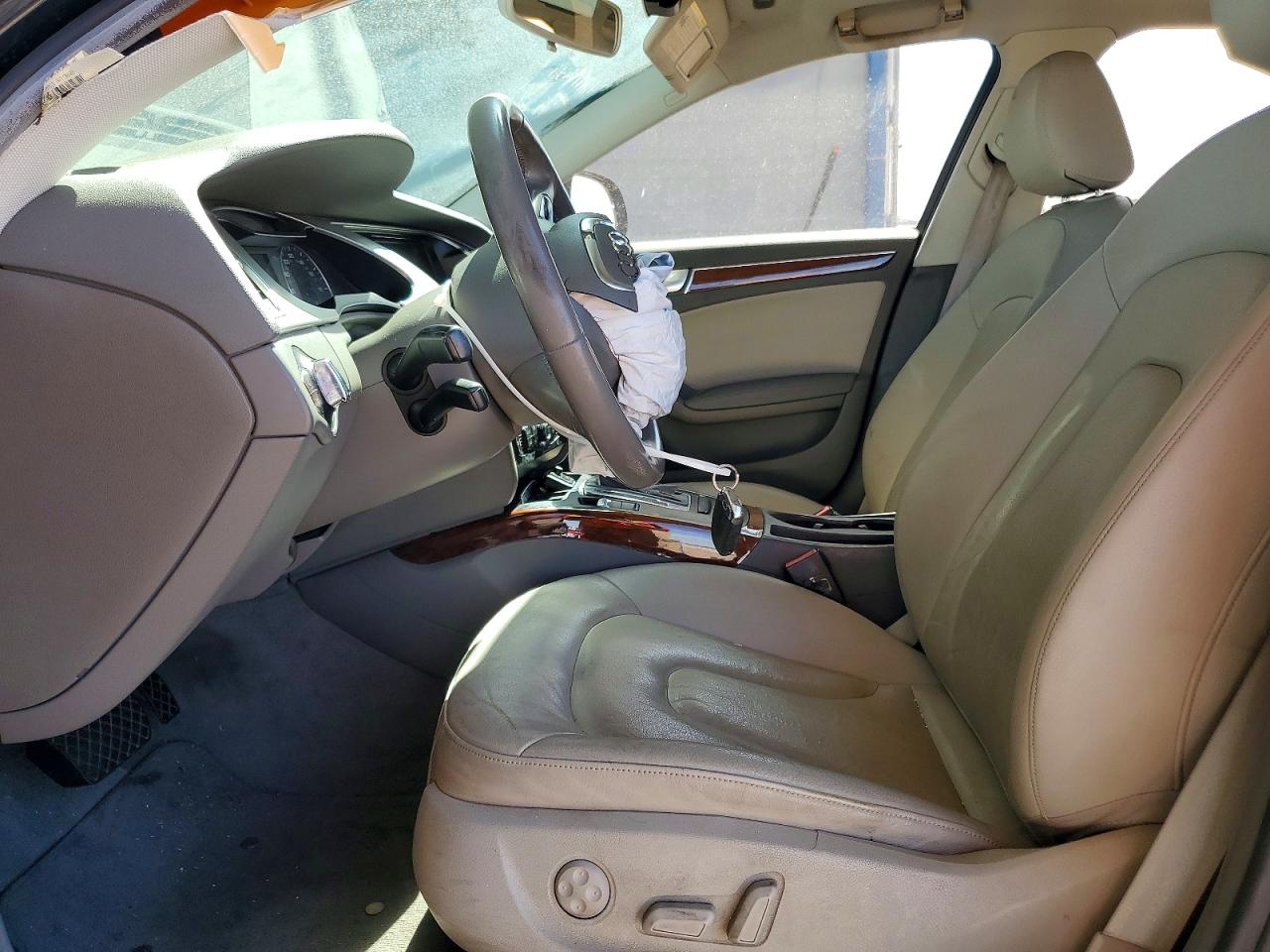 2009 Audi A4 Premium Plus Blue vin: WAUJF78K39N055850