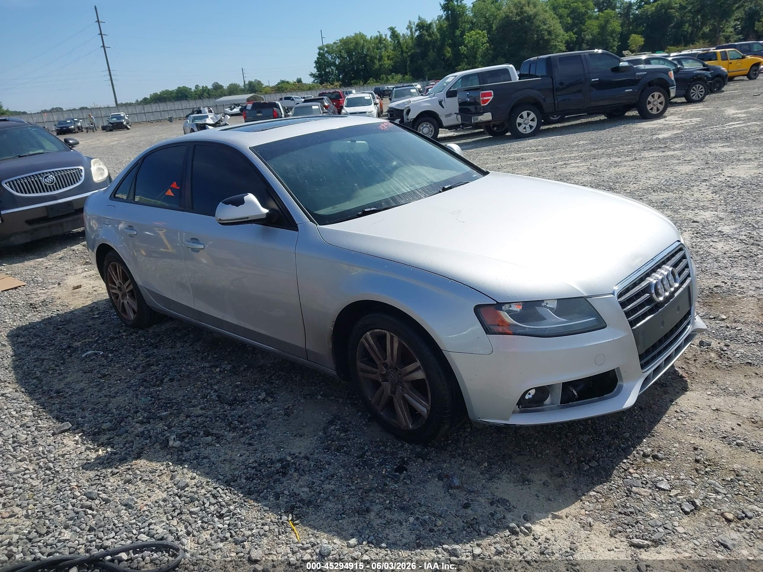2009 Audi A4 2.0t Premium Silver vin: WAUJF78K49N060362