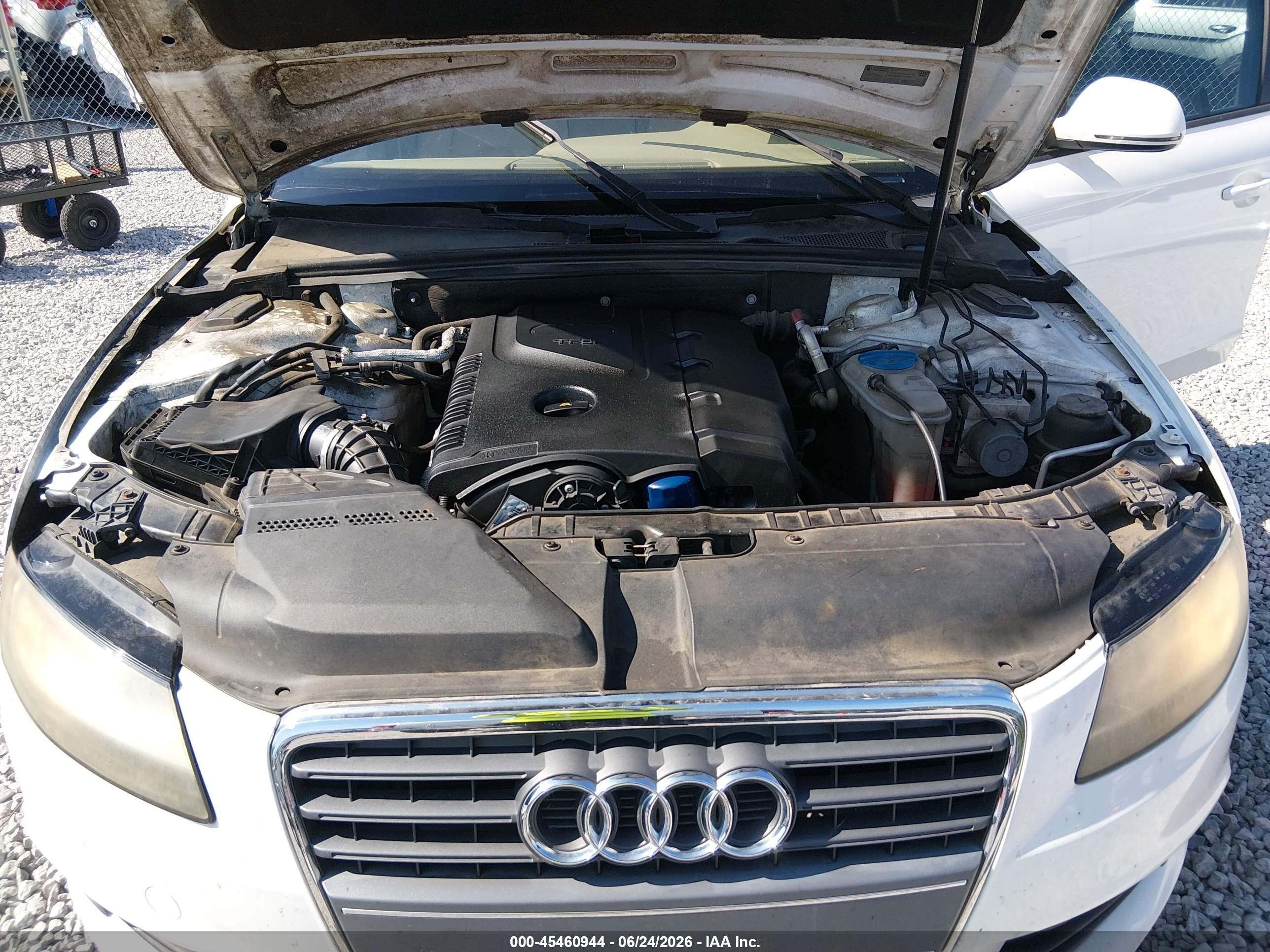 2009 Audi A4 2.0t Premium White vin: WAUJF78K89N065497