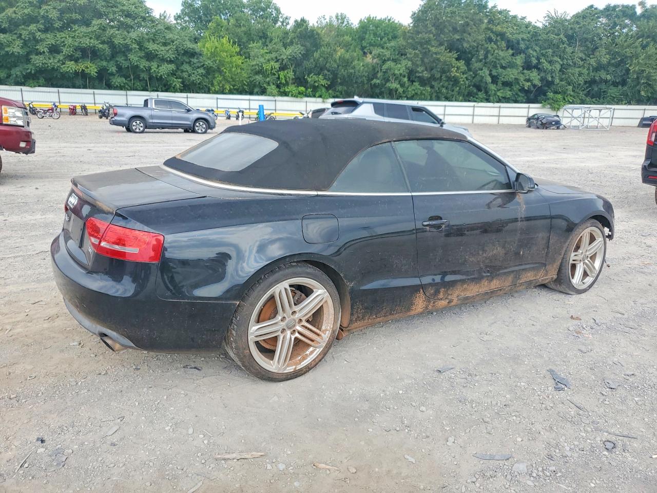 2010 Audi A5 Premium Plus Black vin: WAUJFAFH1AN007546