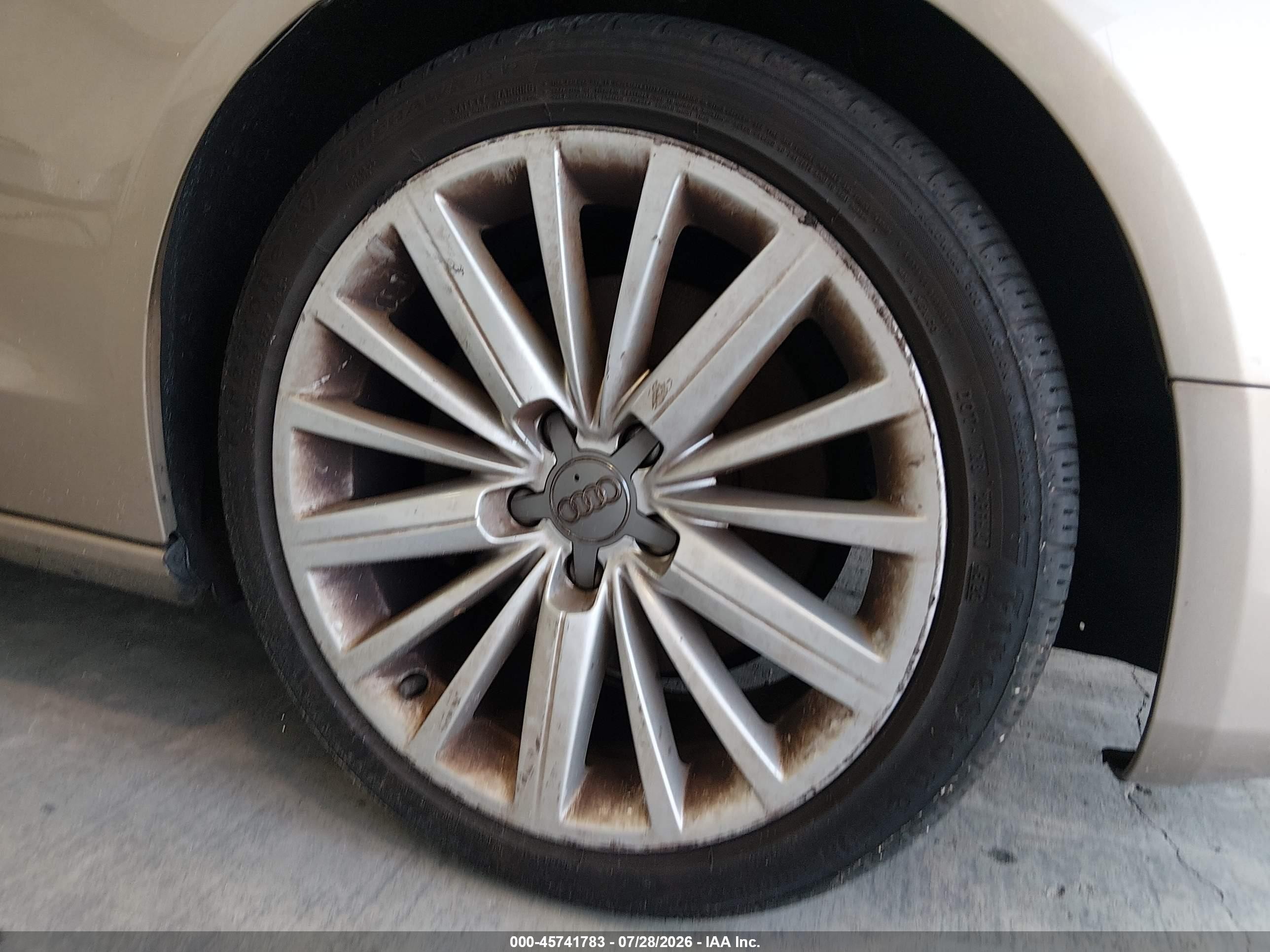 2010 Audi A5 2.0t Premium Gold vin: WAUJFAFH3AN010979