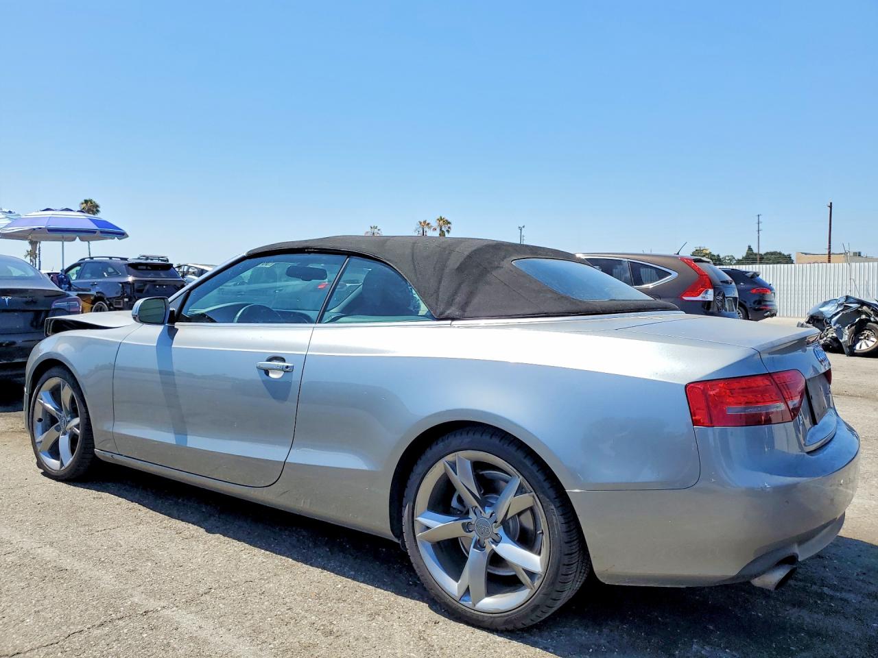 2011 Audi A5 Premium Plus Gray vin: WAUJFAFH3BN008411