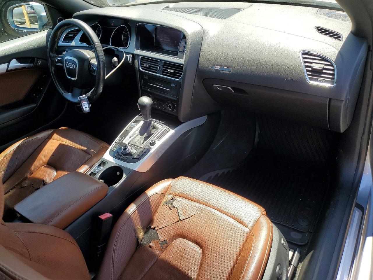 2011 Audi A5 Premium Plus Gray vin: WAUJFAFH3BN008411