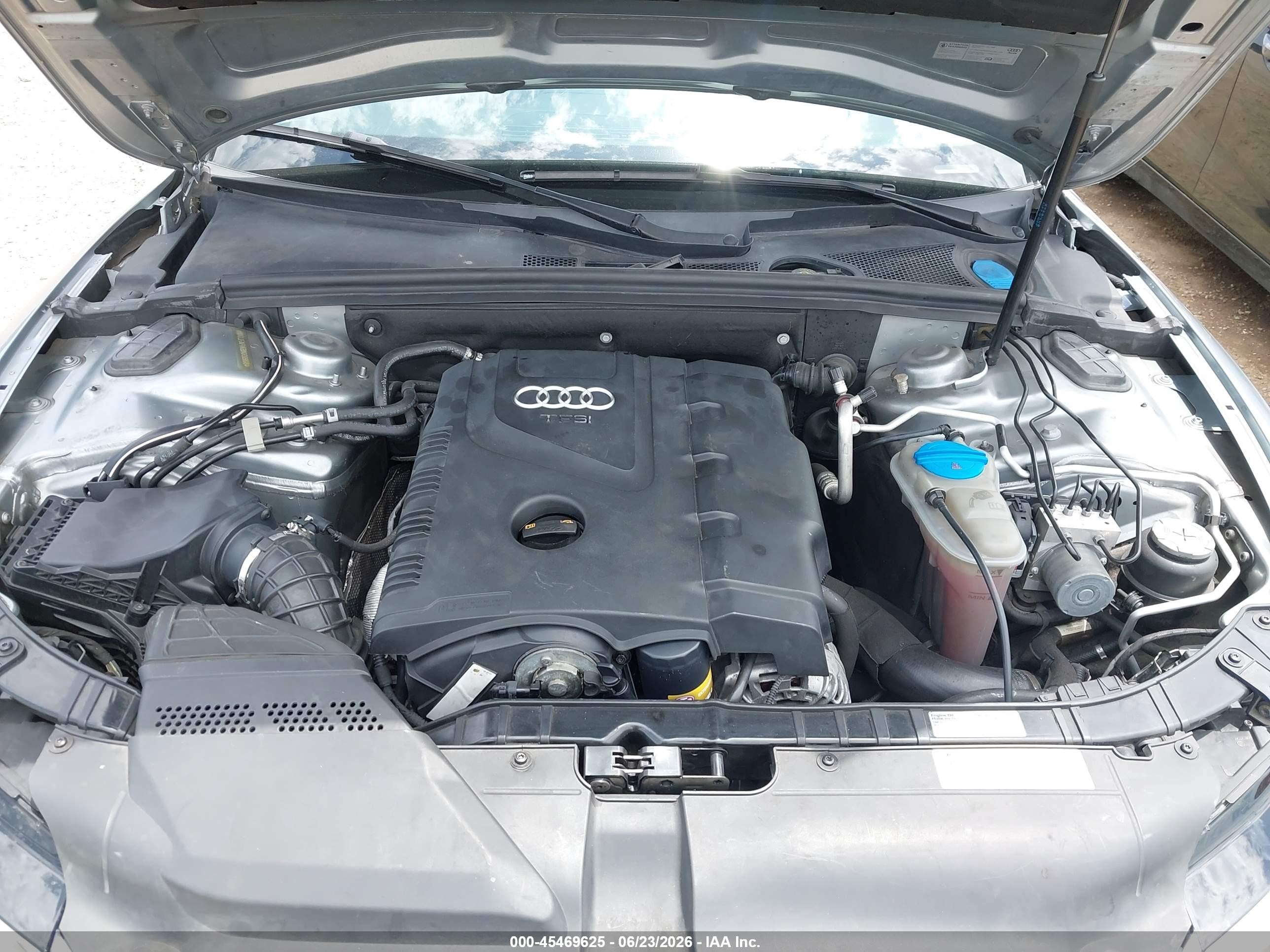2011 Audi A5 2.0t Premium Gray vin: WAUJFAFH6BN009908
