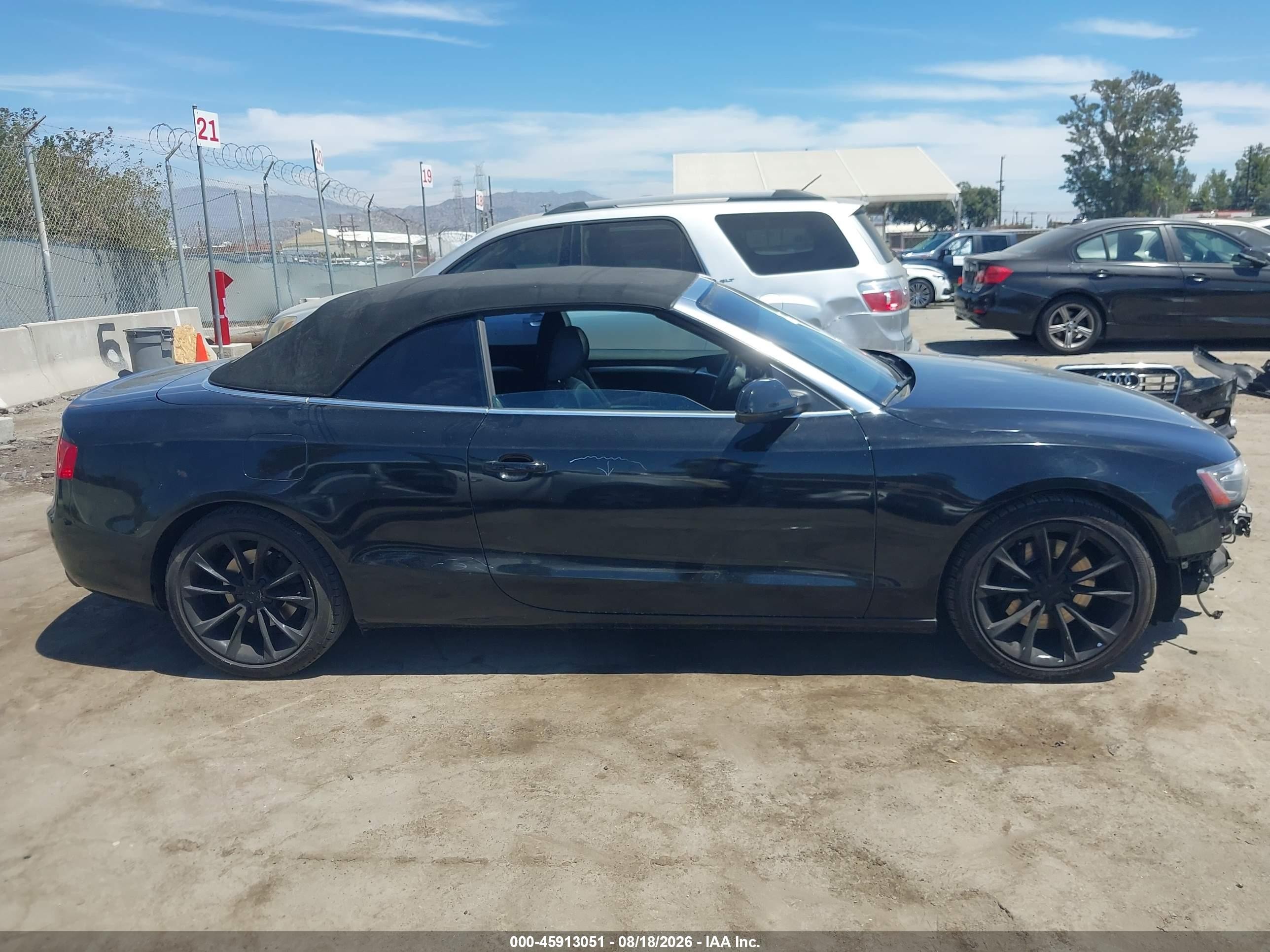 2014 Audi A5 2.0t Premium Черный vin: WAUJFAFH6EN003787