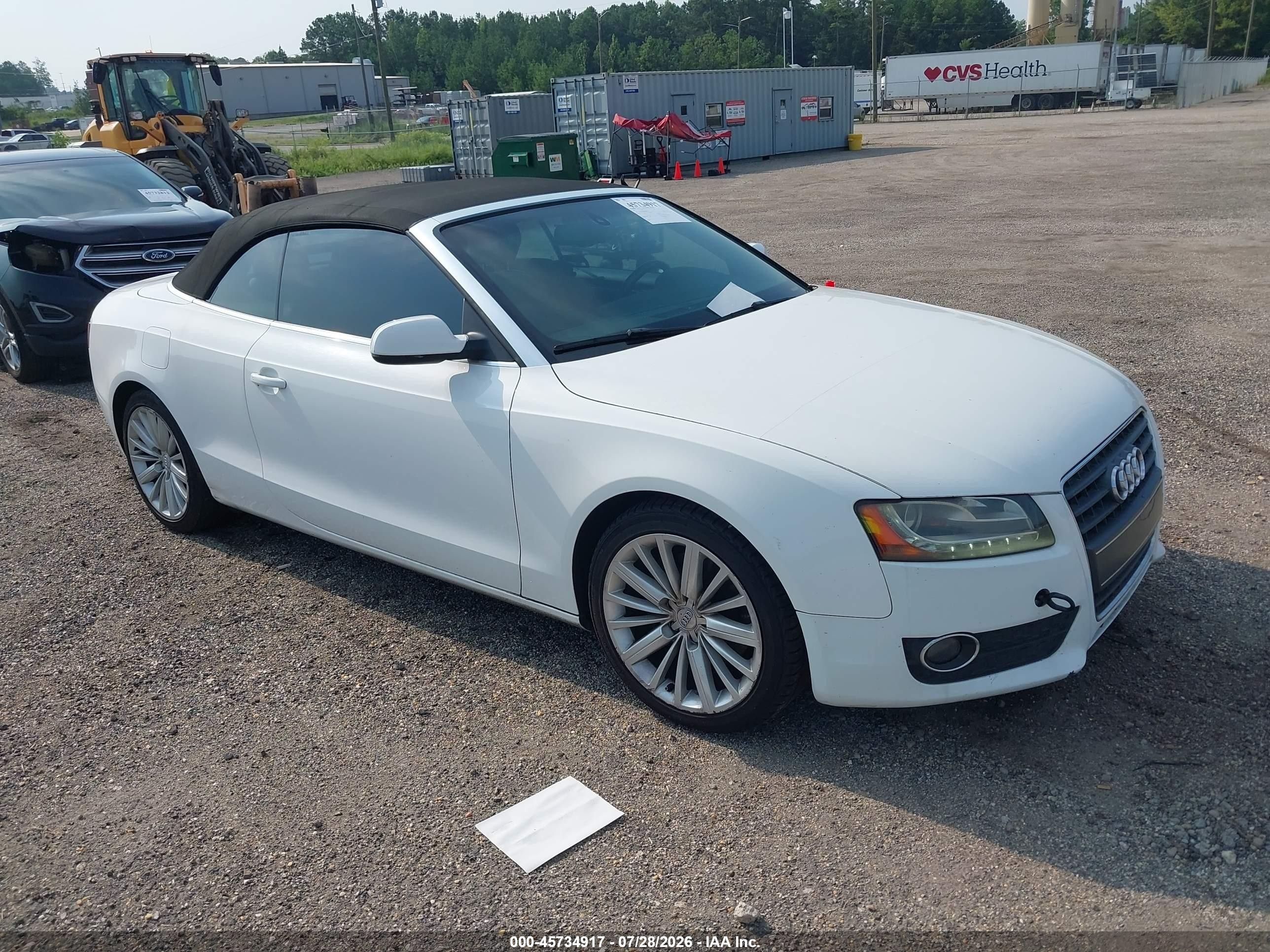 2011 Audi A5 2.0t Premium White vin: WAUJFAFH8BN000322