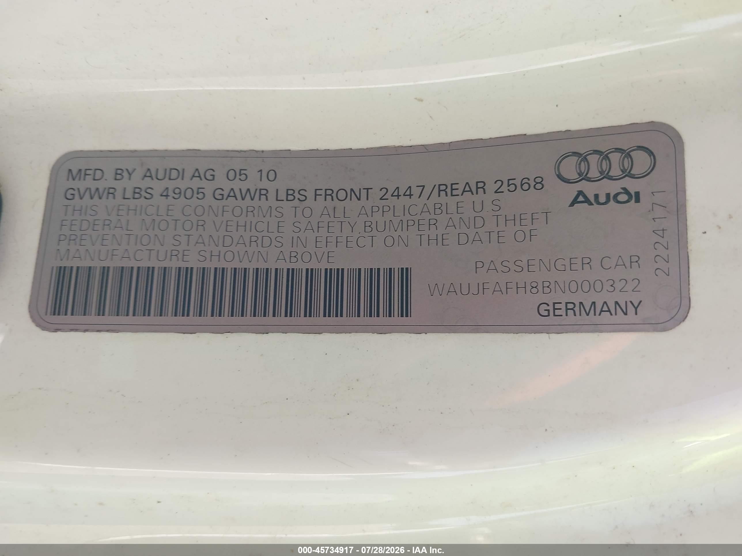 2011 Audi A5 2.0t Premium Белый vin: WAUJFAFH8BN000322