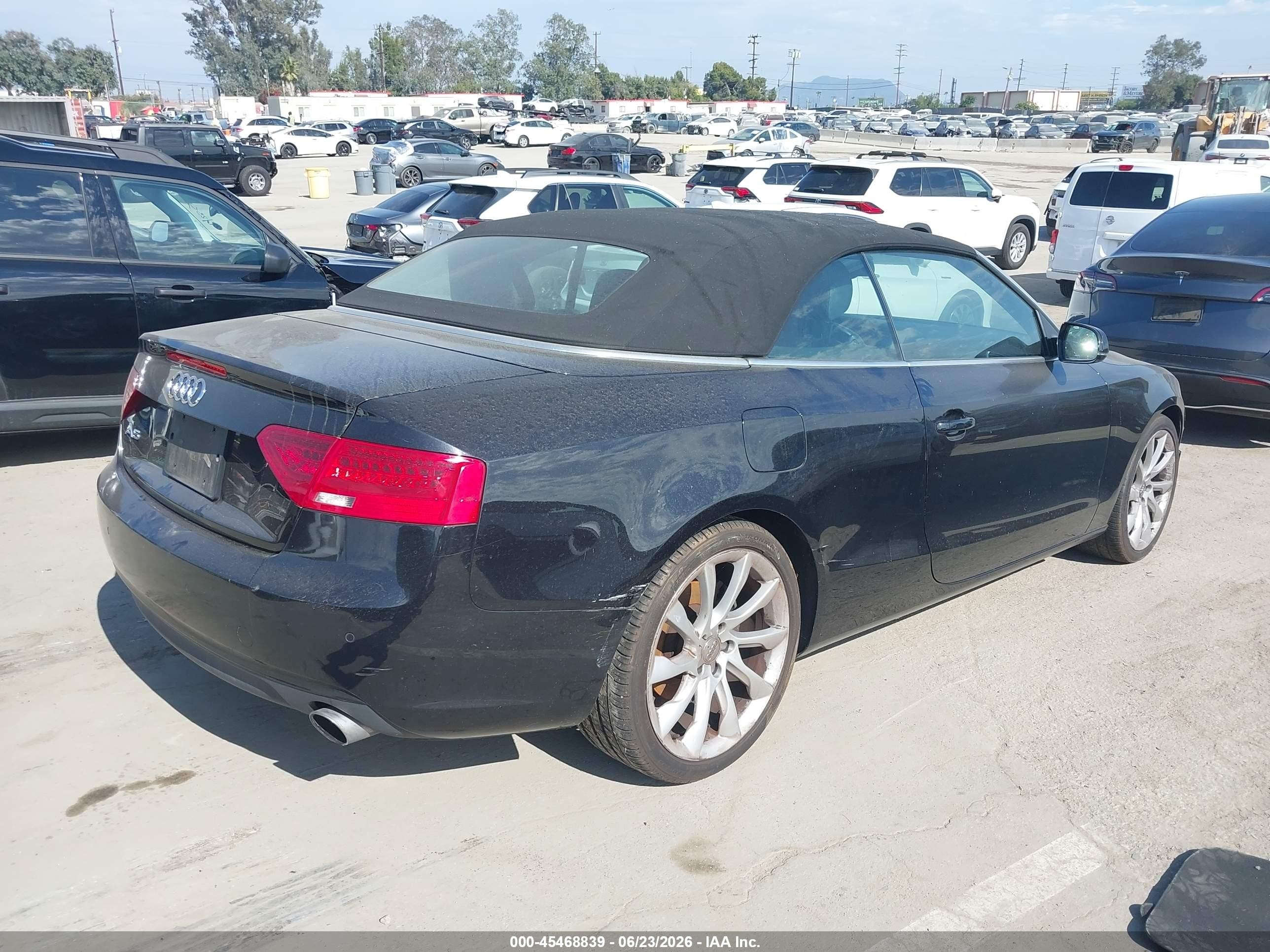 2014 Audi A5 2.0t Premium Black vin: WAUJFAFH9EN005310