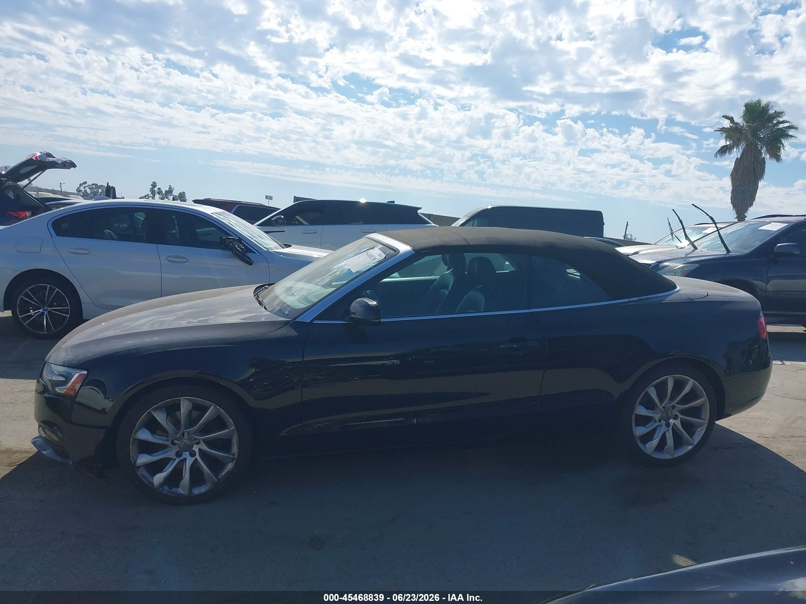 2014 Audi A5 2.0t Premium Black vin: WAUJFAFH9EN005310