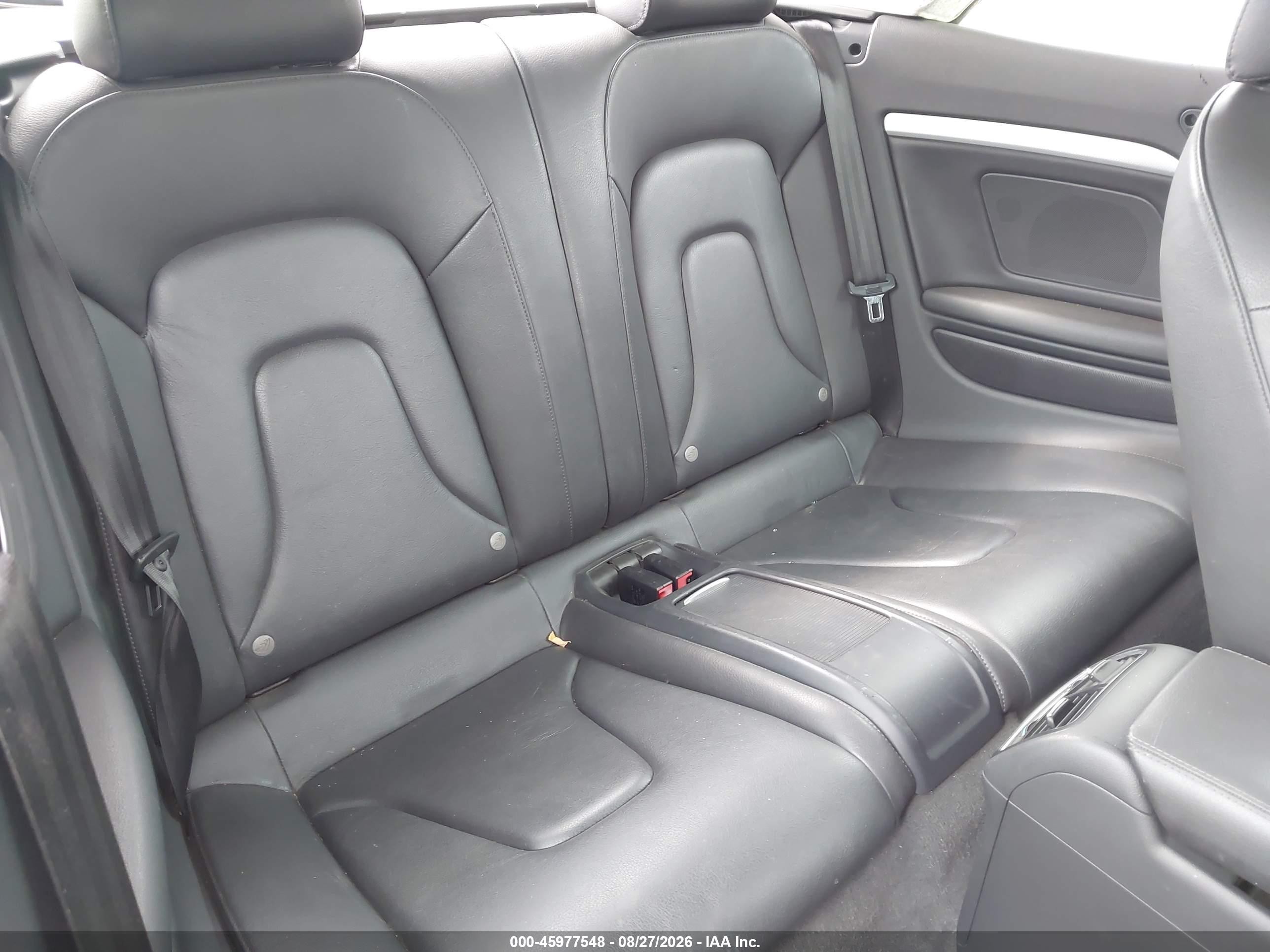 2010 Audi A5 2.0t Premium Black vin: WAUJFAFHXAN017198