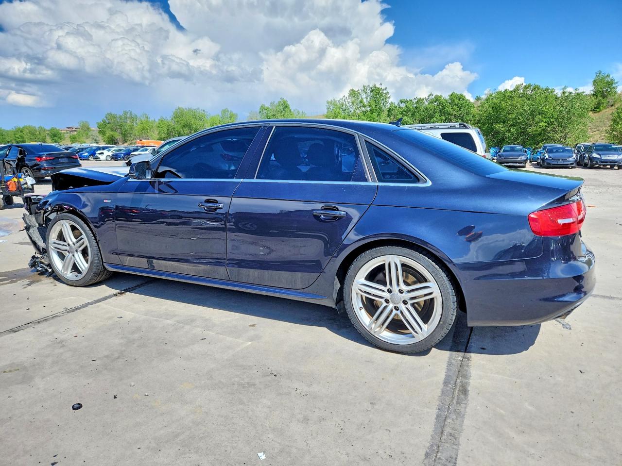 2013 Audi A4 Prestige Синий vin: WAUJFAFL1DN020760