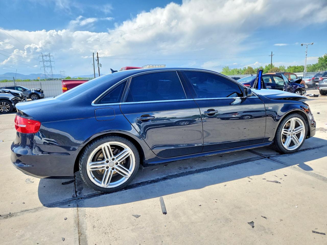2013 Audi A4 Prestige Синий vin: WAUJFAFL1DN020760