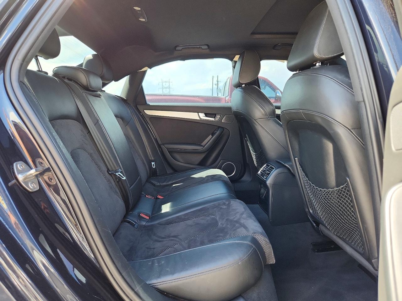 2013 Audi A4 Prestige Синий vin: WAUJFAFL1DN020760