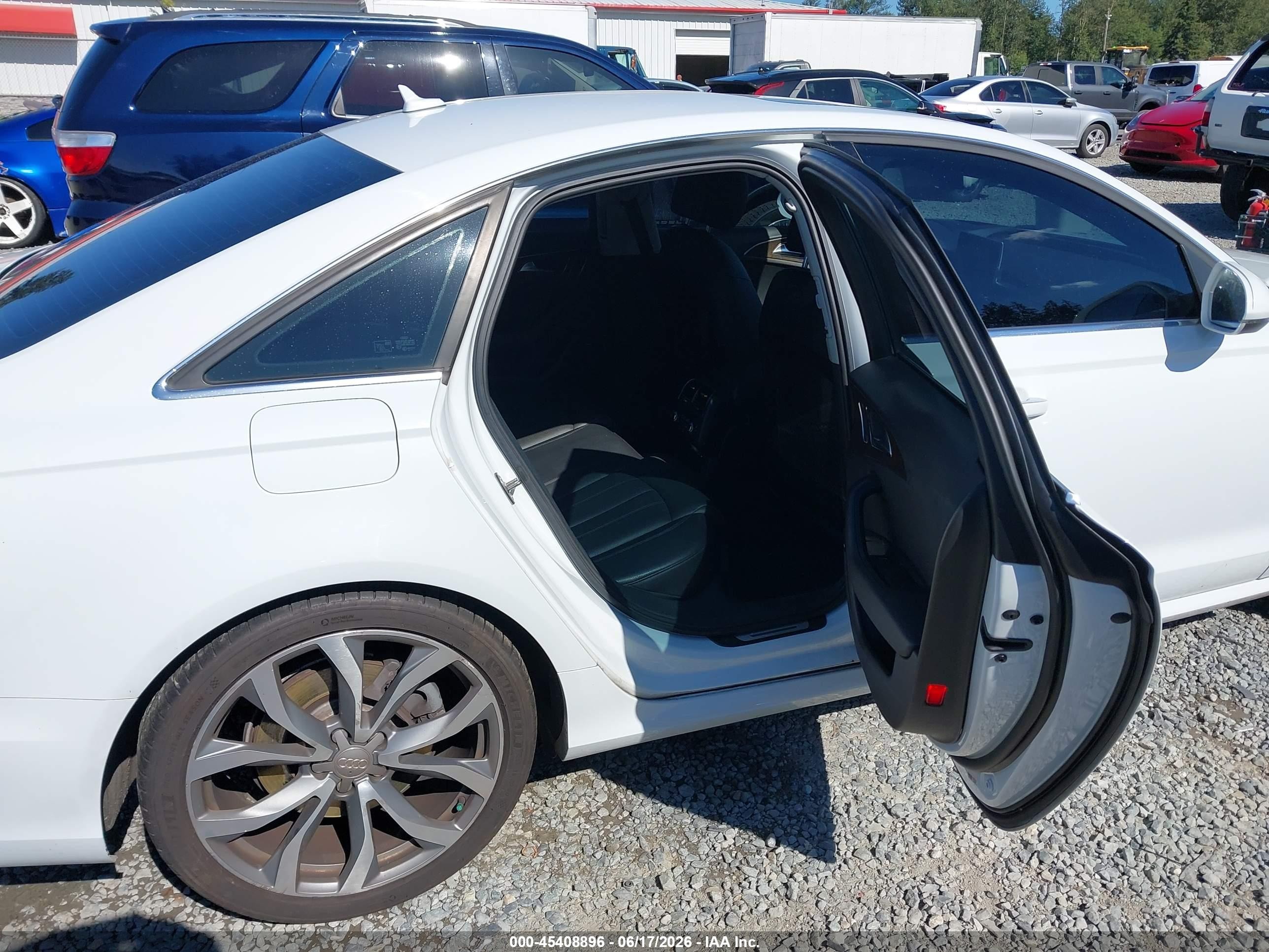 2013 Audi A6 3.0t Premium White vin: WAUJGAFC6DN081468
