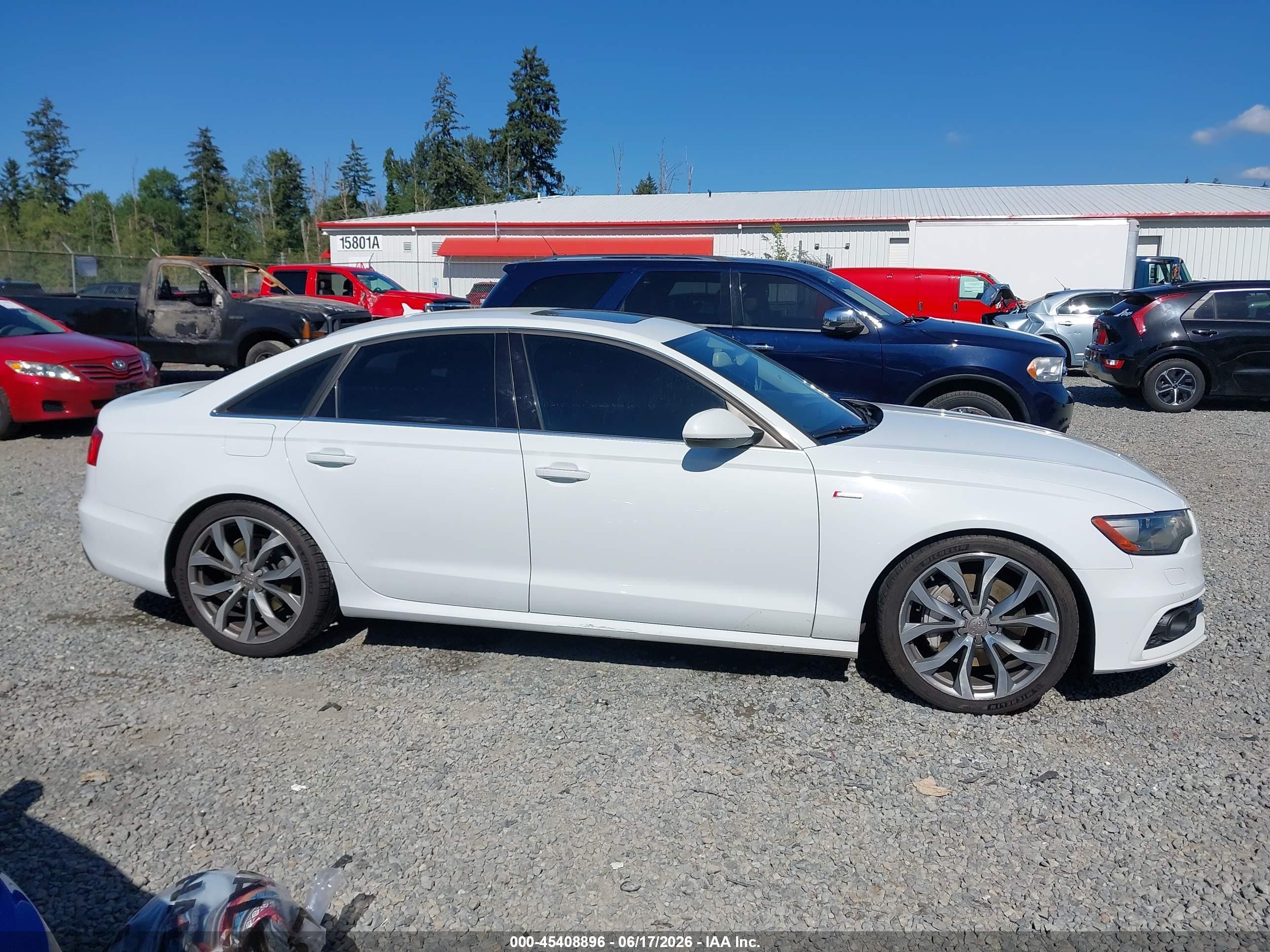 2013 Audi A6 3.0t Premium White vin: WAUJGAFC6DN081468