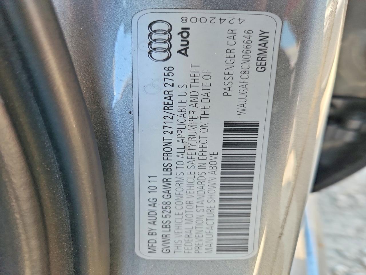 2012 Audi A6 Prestige Серебряный vin: WAUJGAFC8CN066646