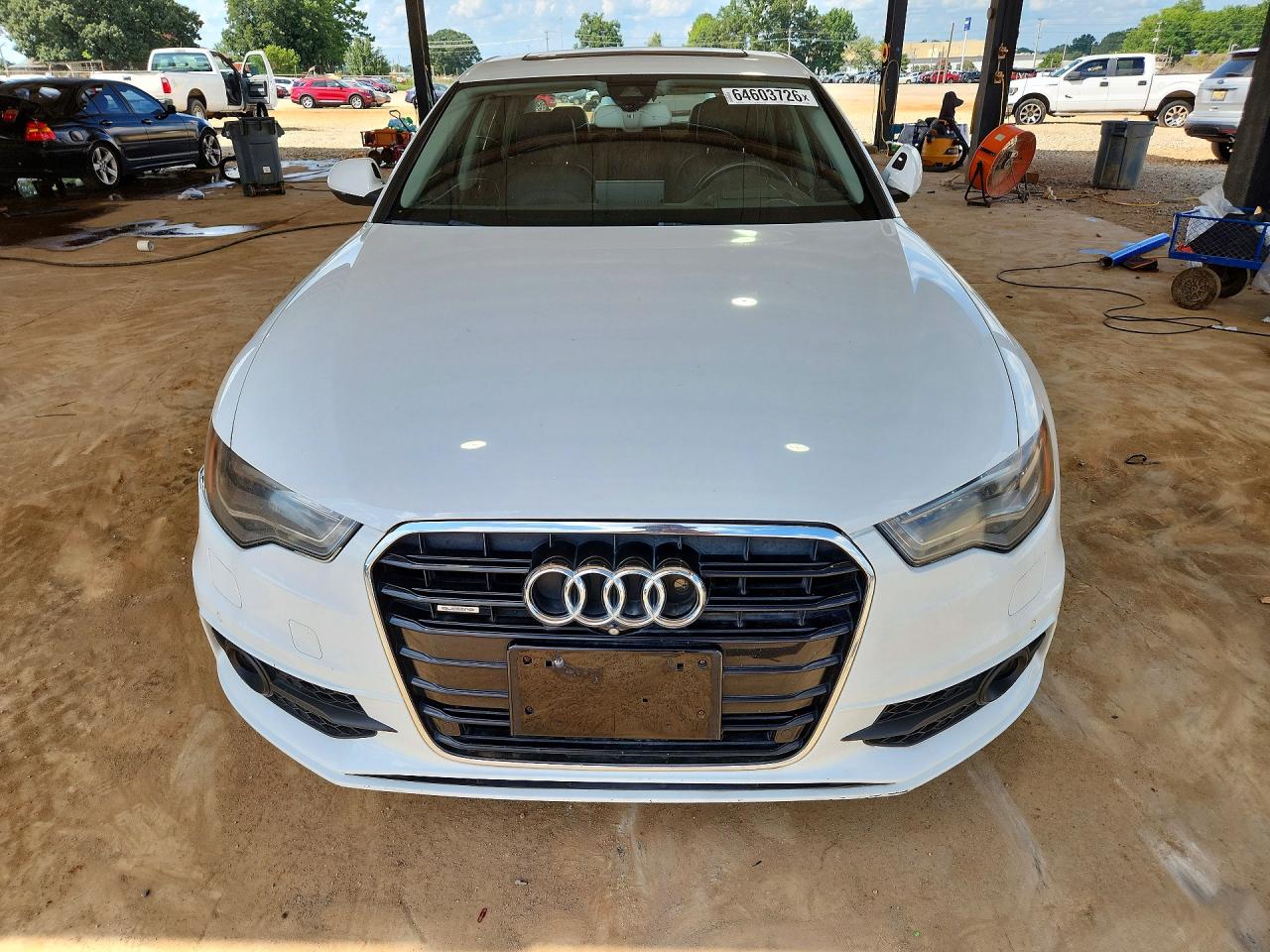 2013 Audi A6 Prestige White vin: WAUJGAFCXDN010080