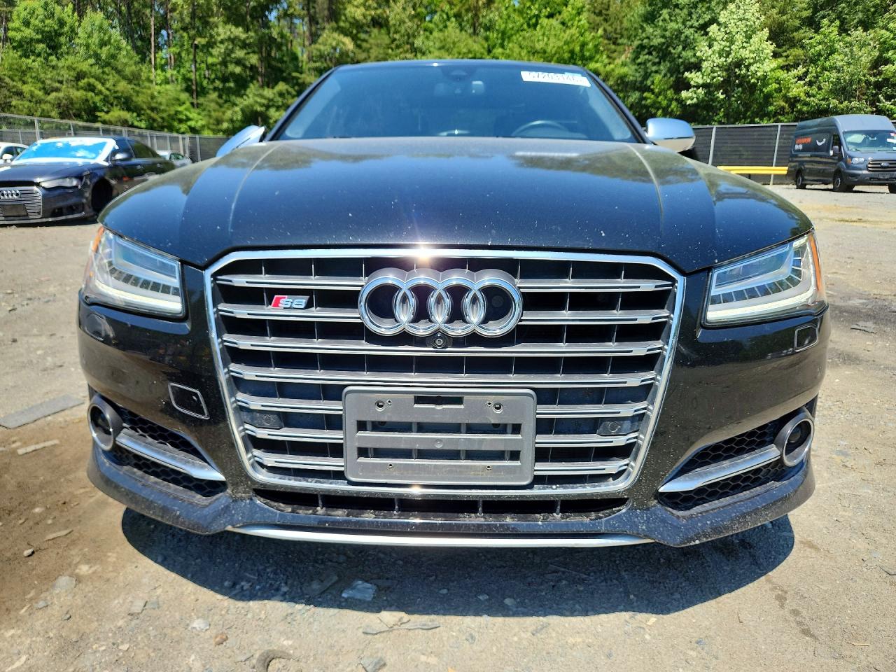 2016 Audi S8 Quattro Black vin: WAUJSAFD4GN008742
