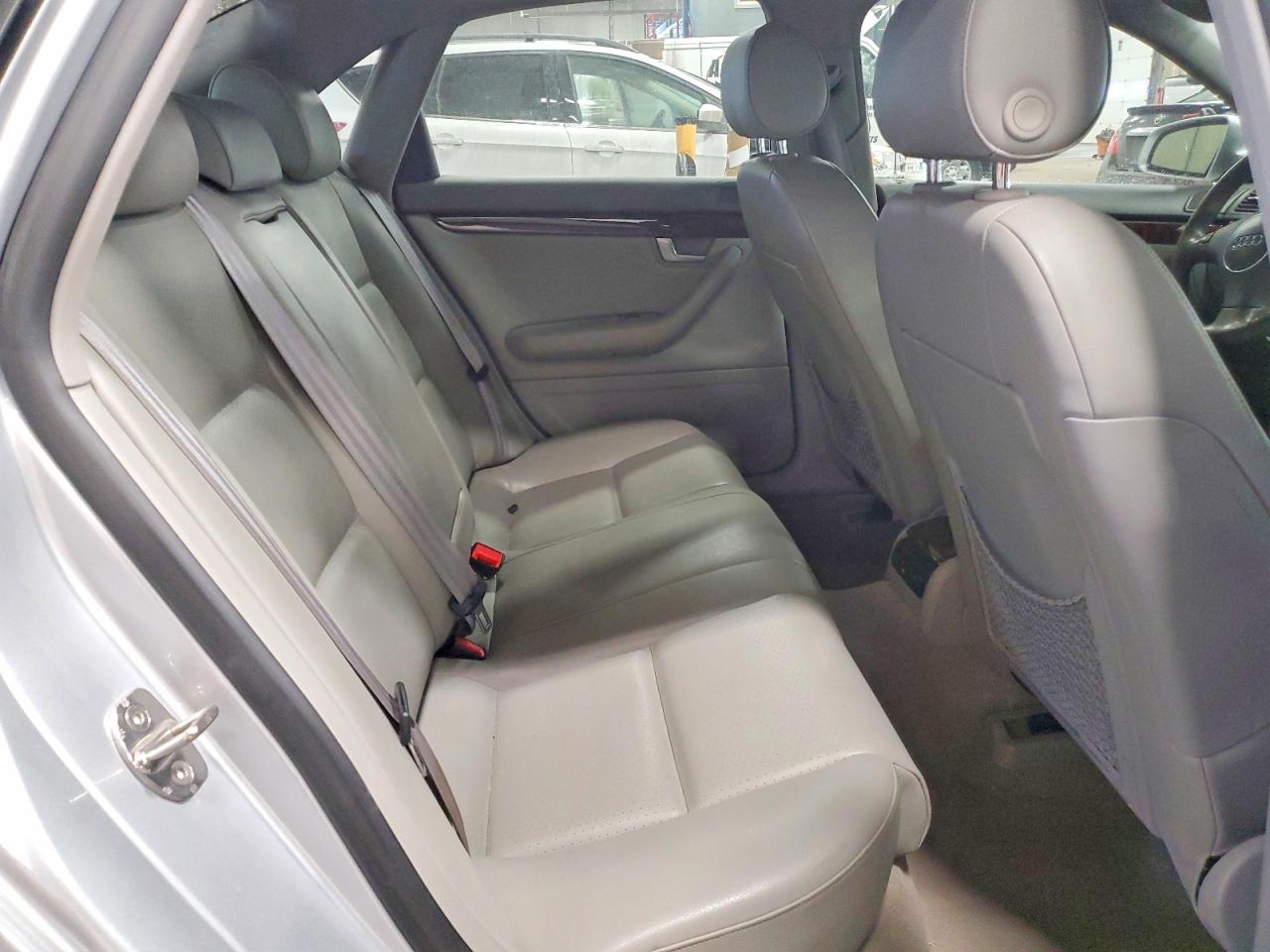 2002 Audi A4 3.0 Silver vin: WAUJT68EX2A295150